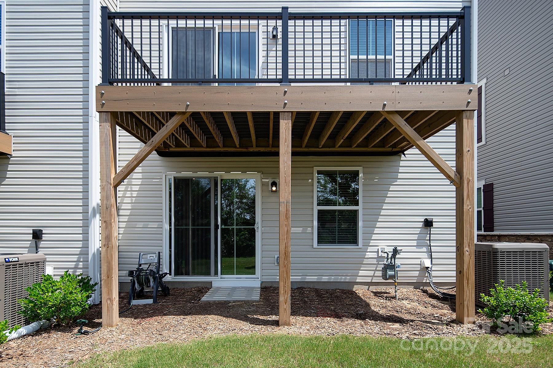 9910 Oaklawn Boulevard Property Photo 22