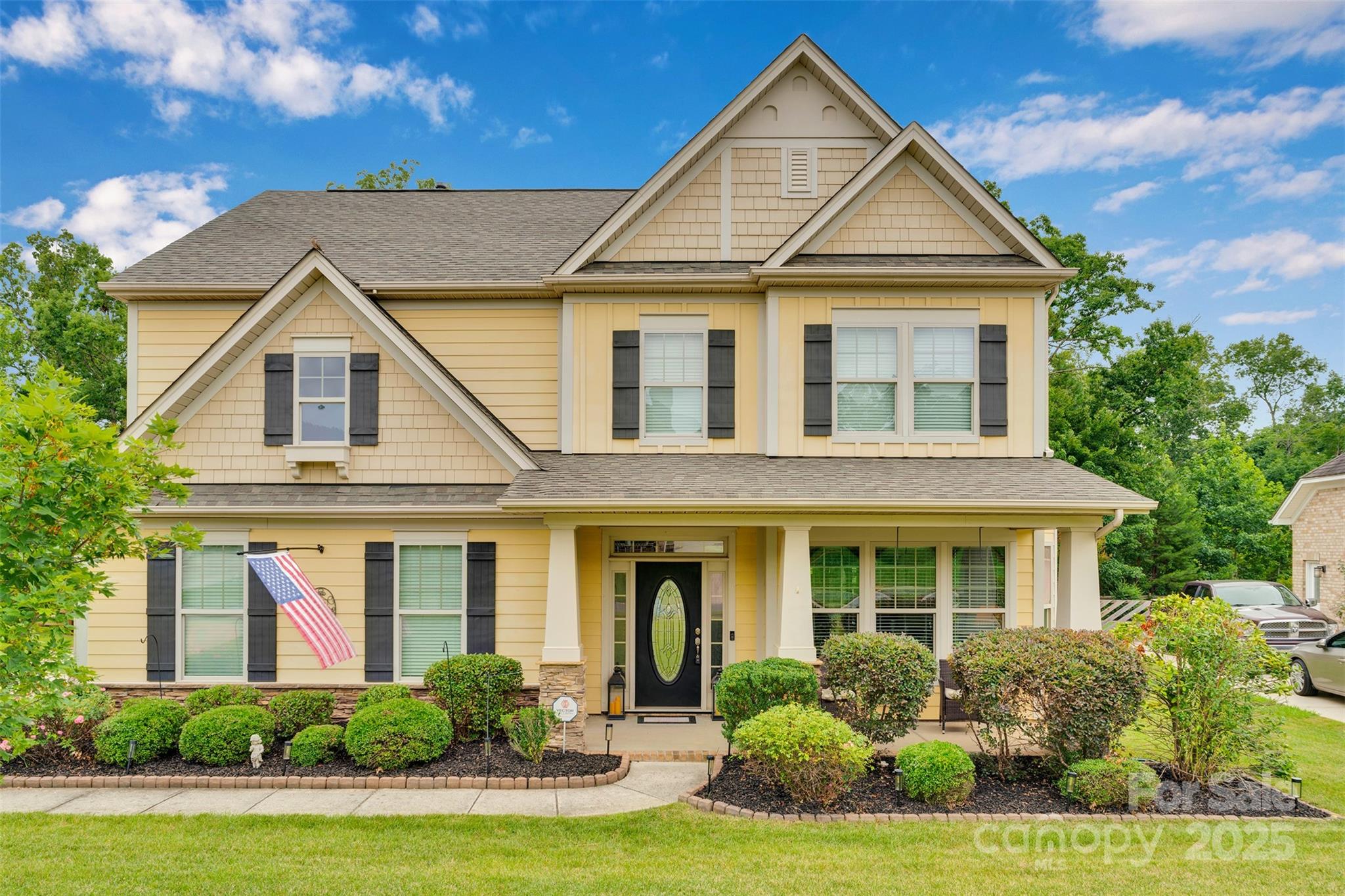5105 Forest Knoll Court Property Photo 1