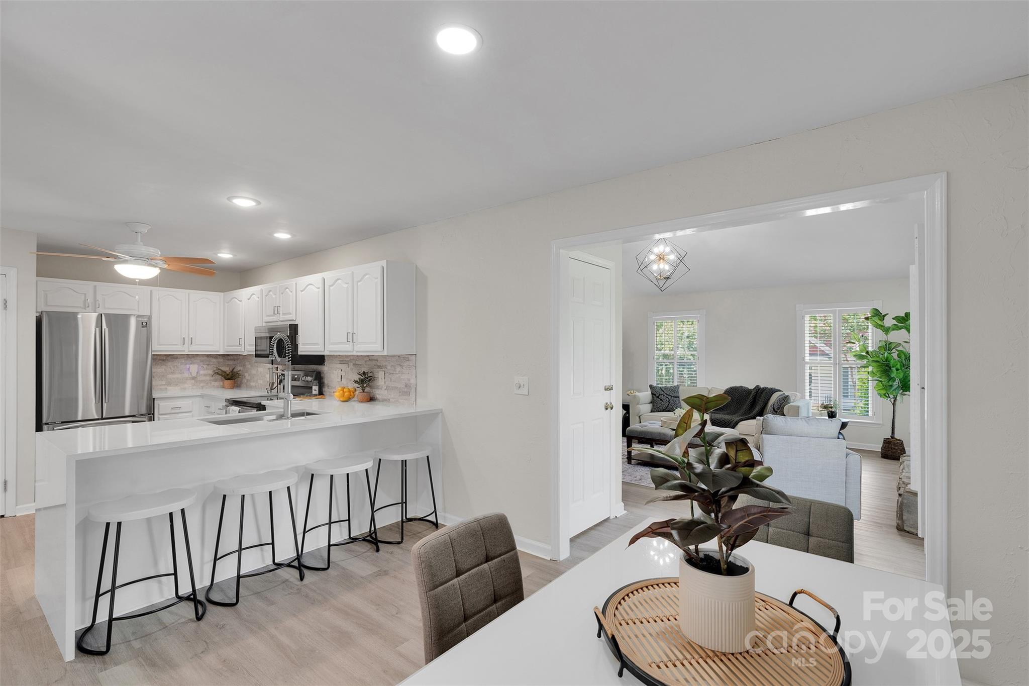 12017 Baywoods Drive Property Photo 8
