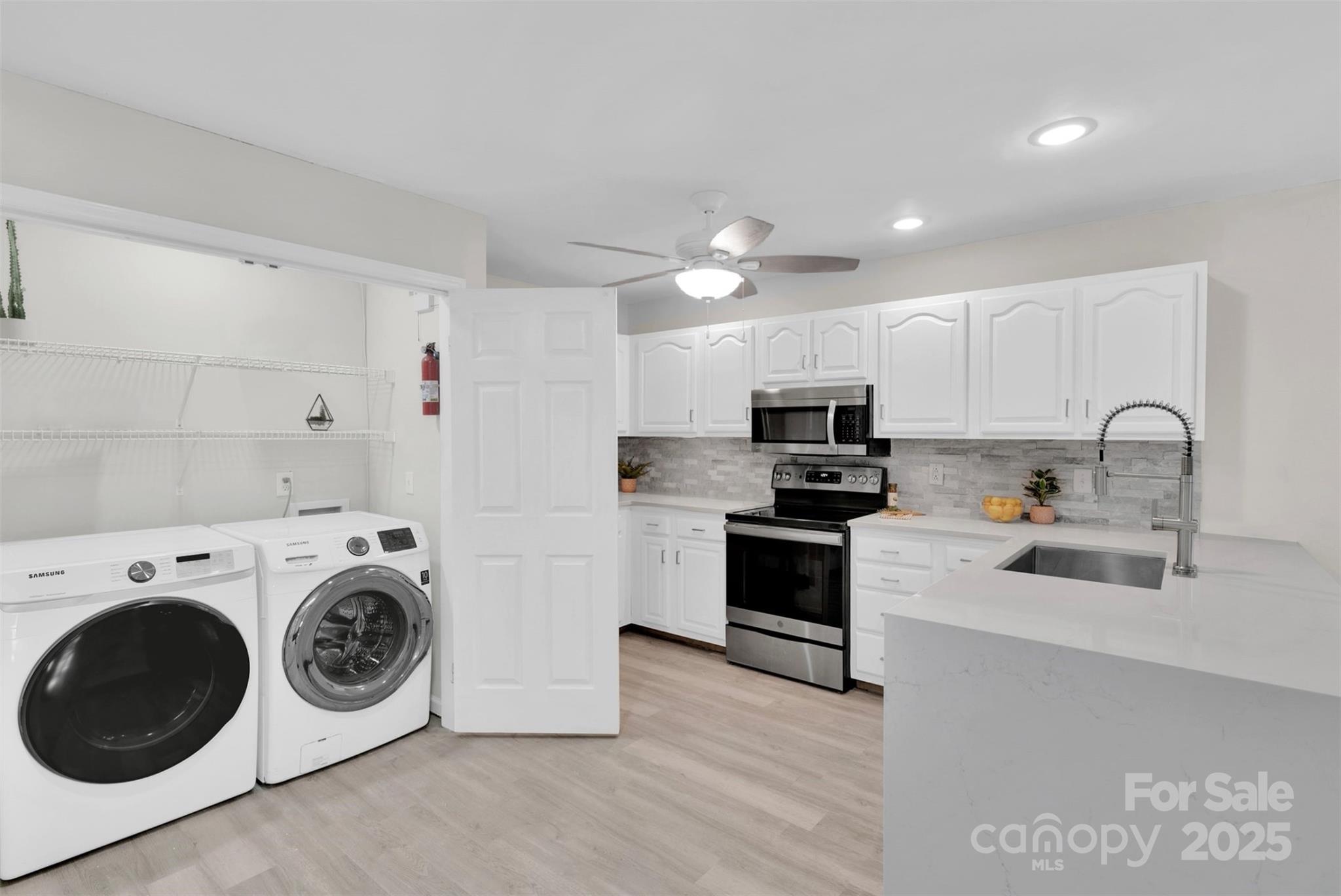 12017 Baywoods Drive Property Photo 10