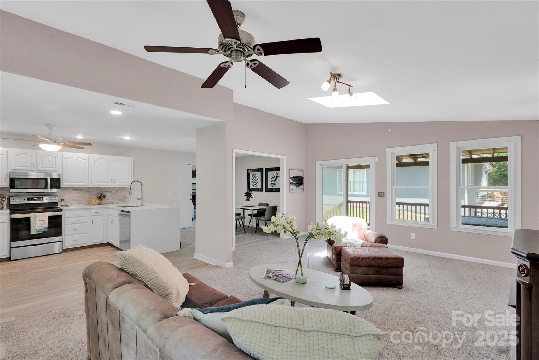 12017 Baywoods Drive Property Photo 14