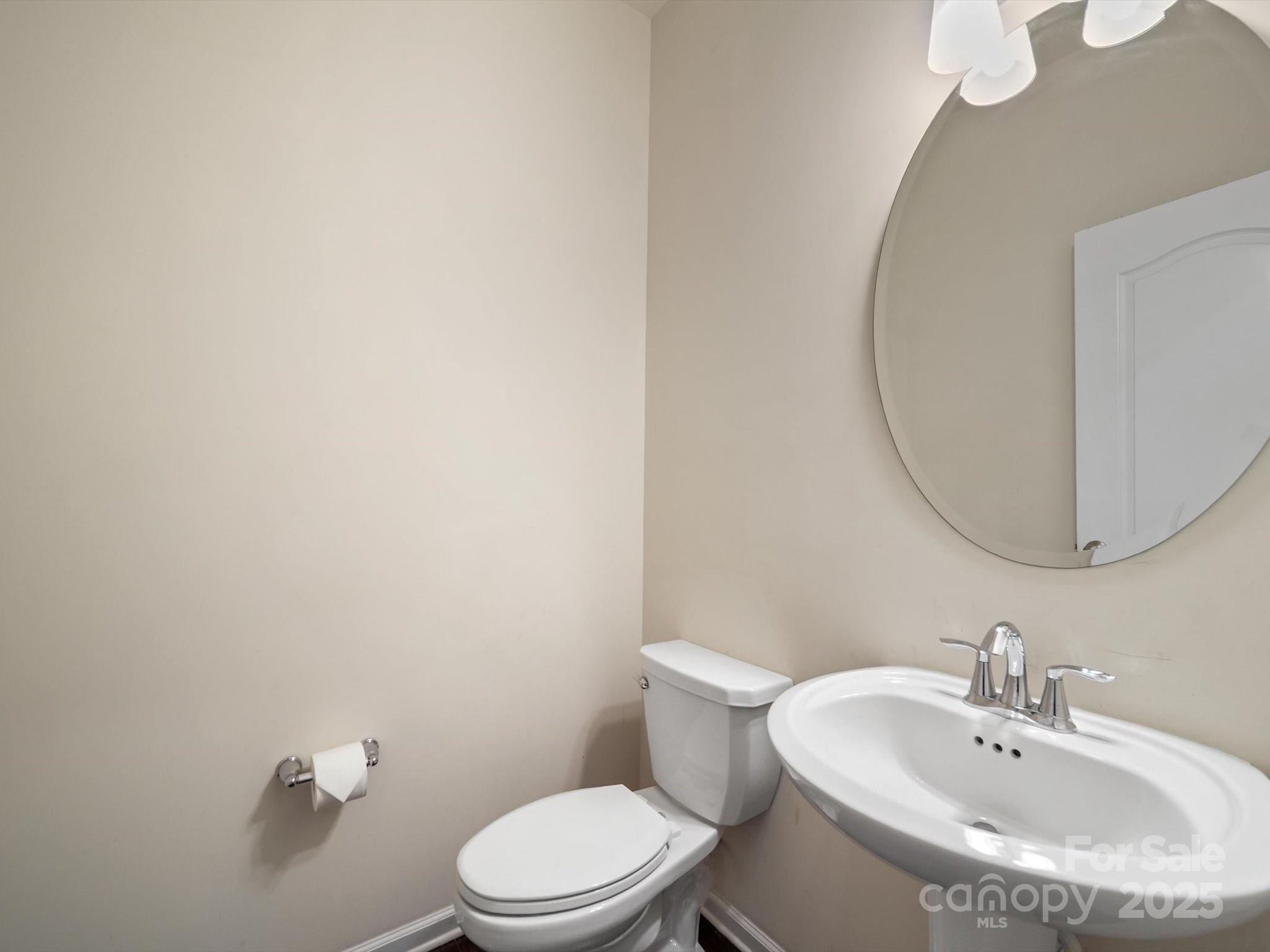 1067 Winnett Drive Property Photo 17