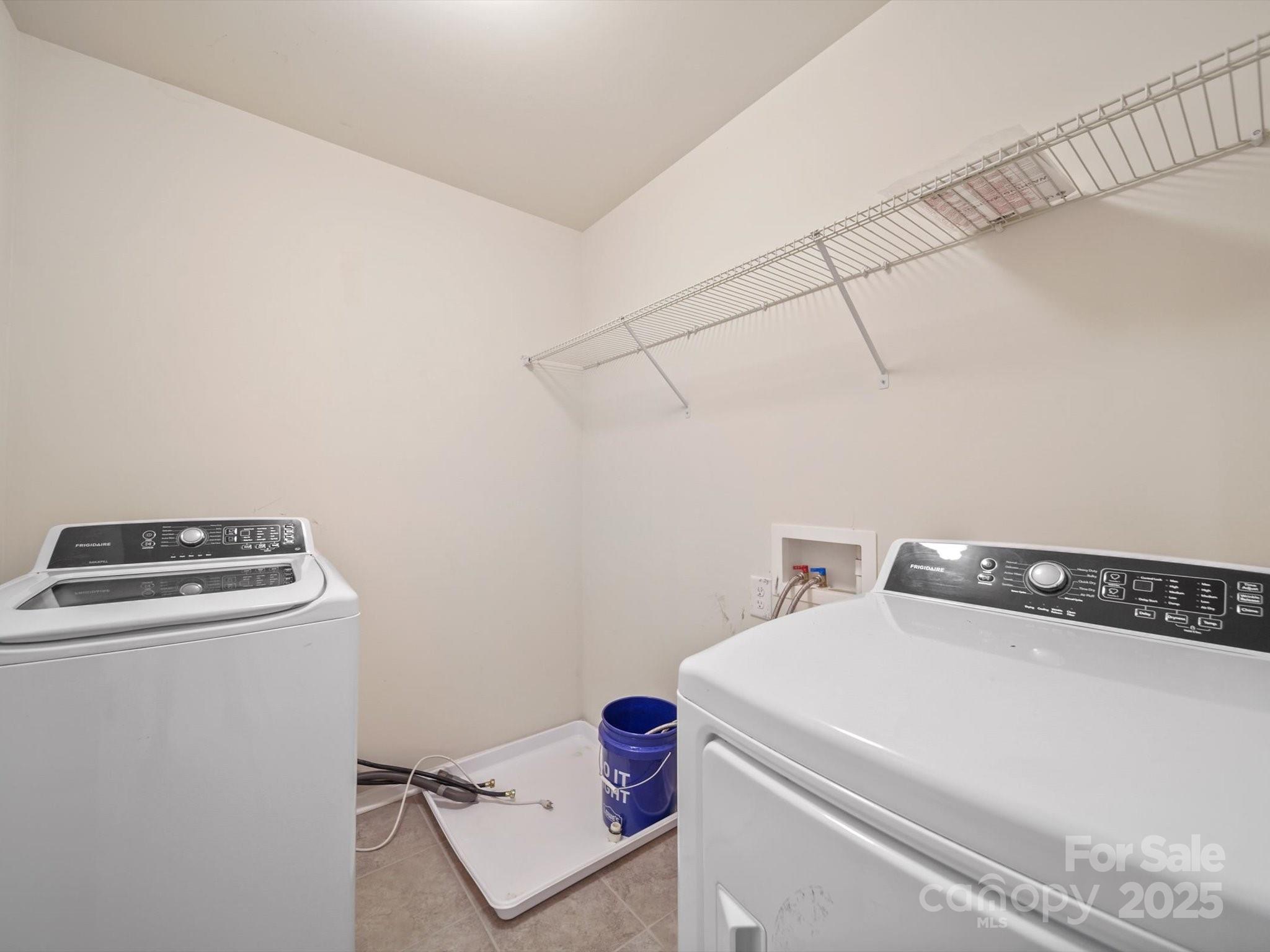 1067 Winnett Drive Property Photo 35