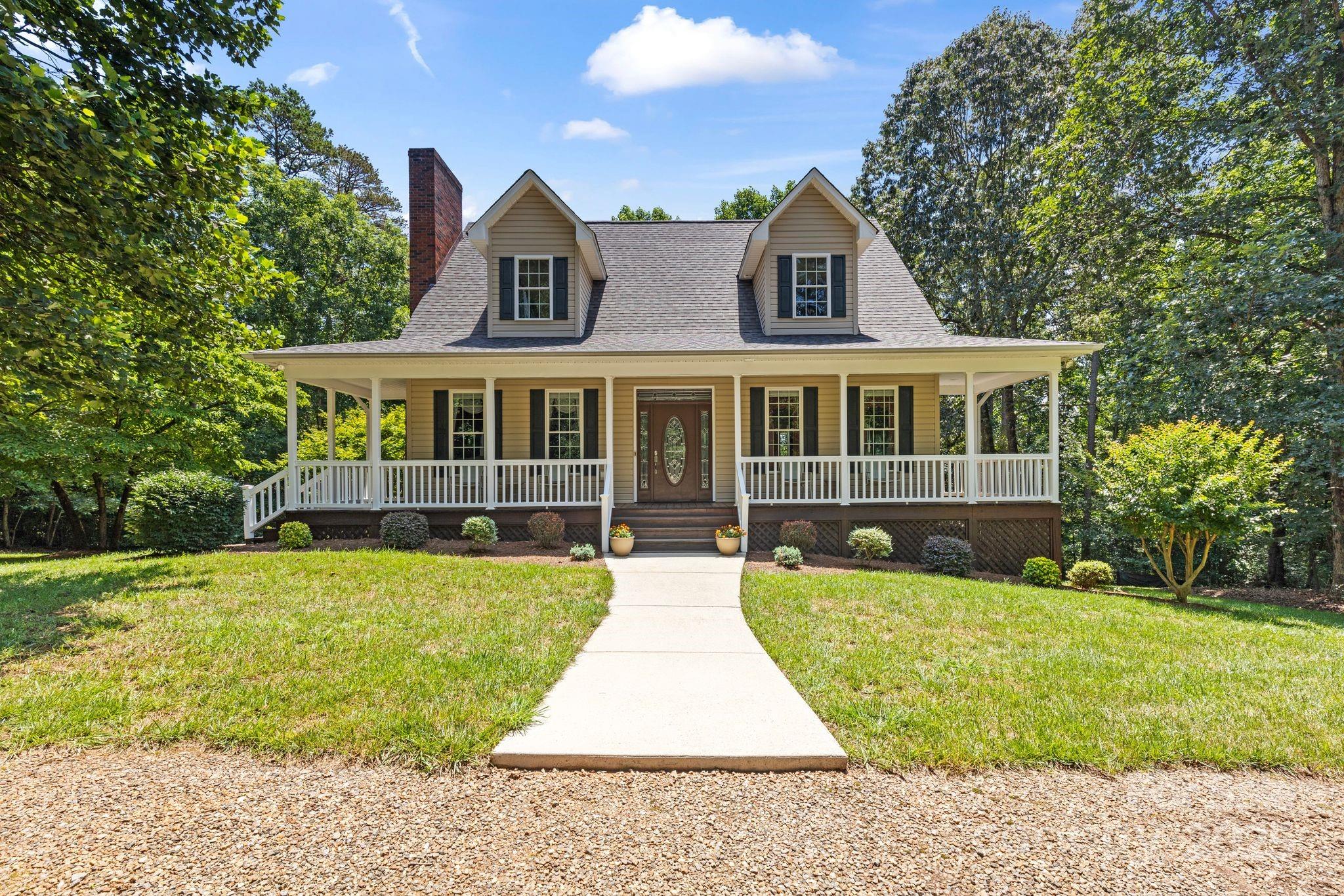 1021 Union Grove Road Property Photo 1