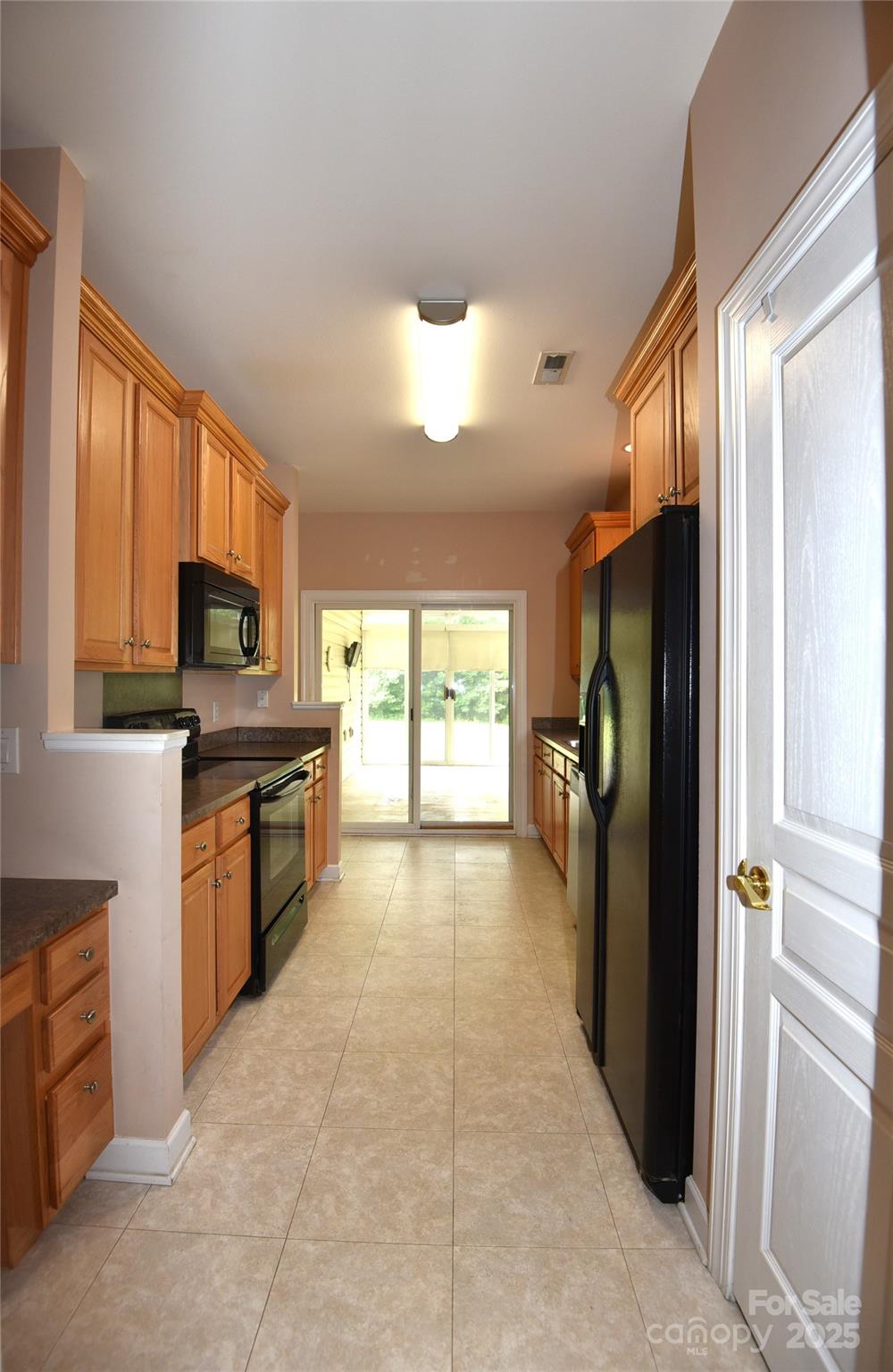 237 River Birch Drive Property Photo 4