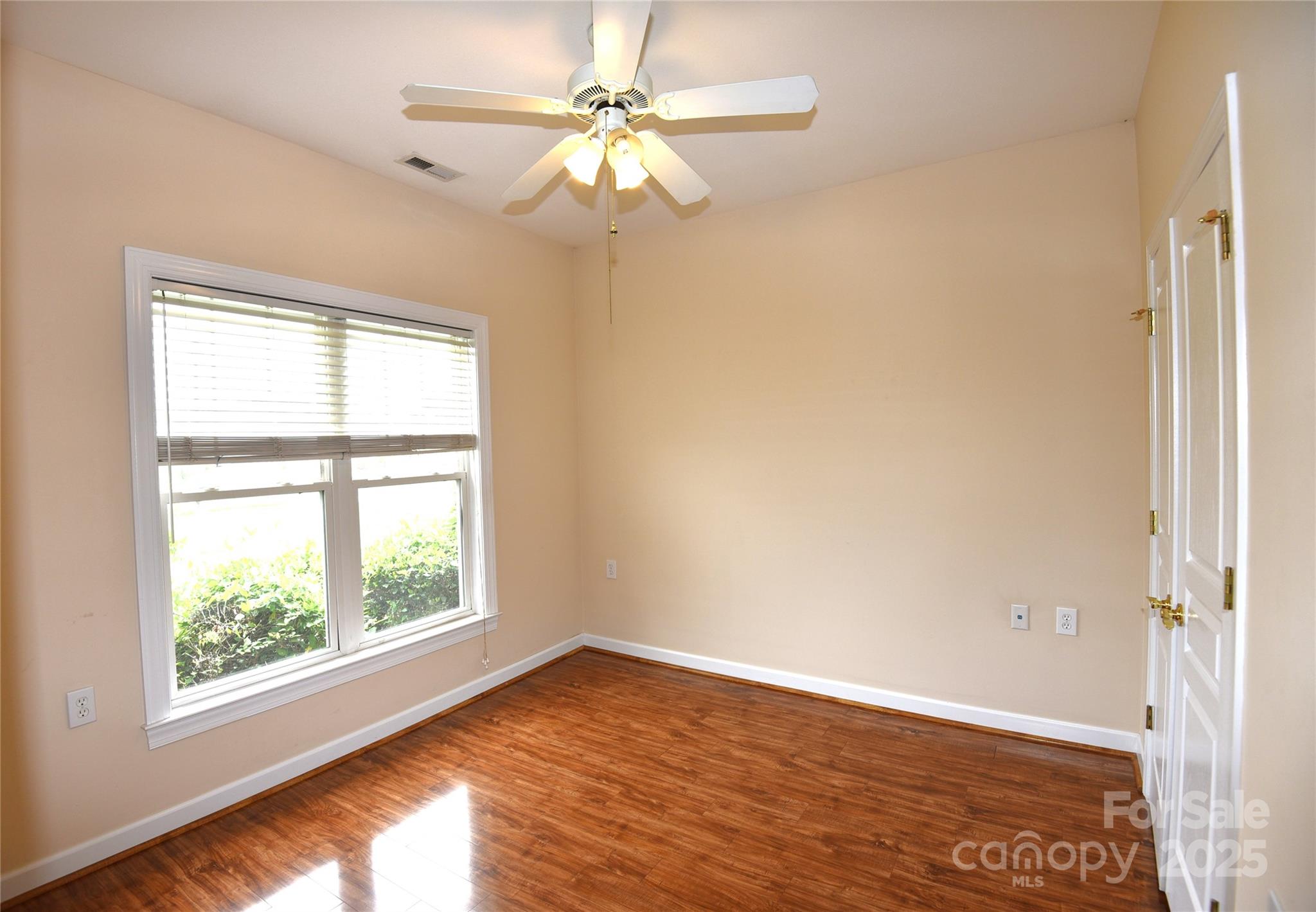 237 River Birch Drive Property Photo 14