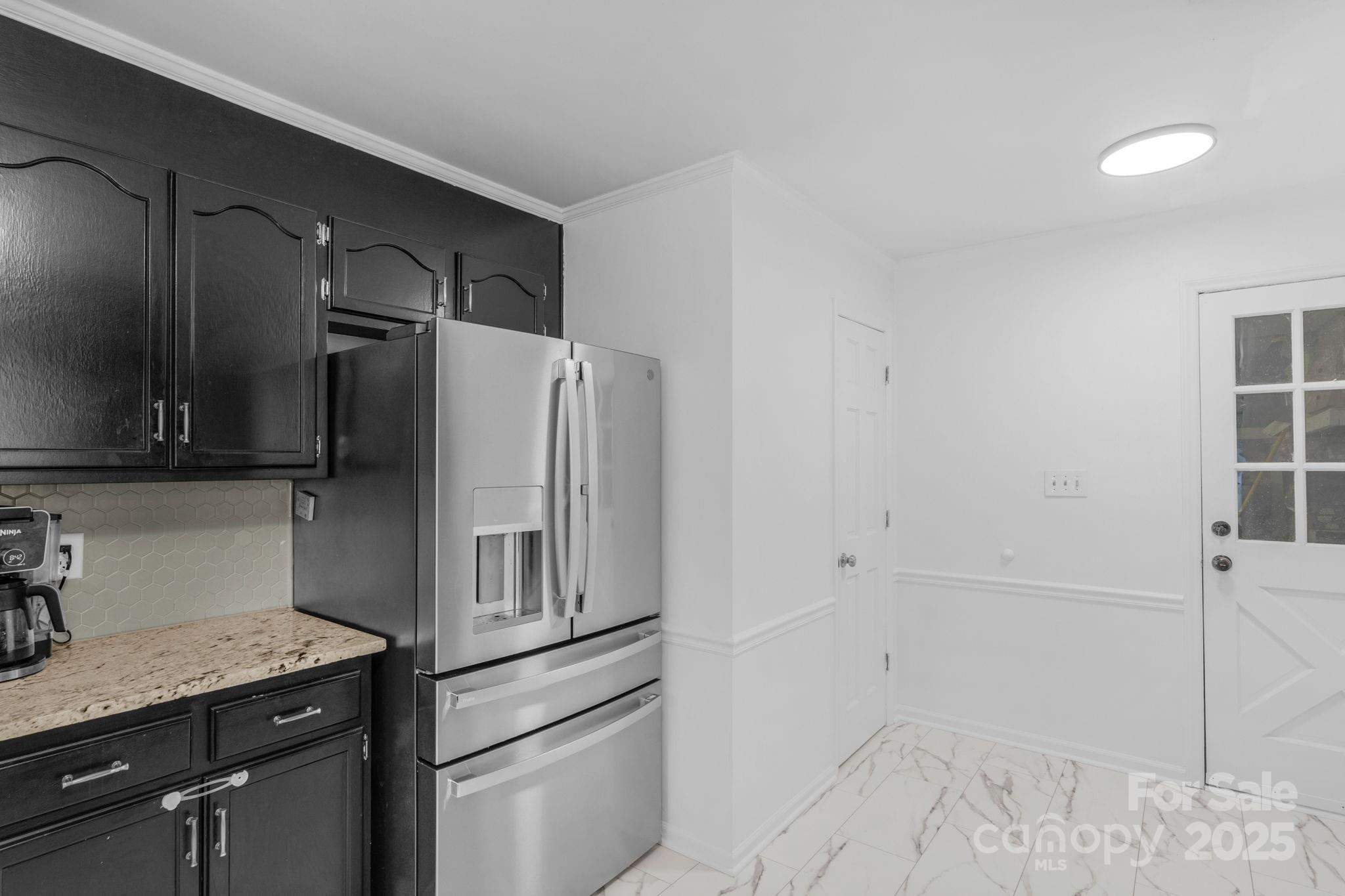 3619 Baywoods Court Property Photo 12