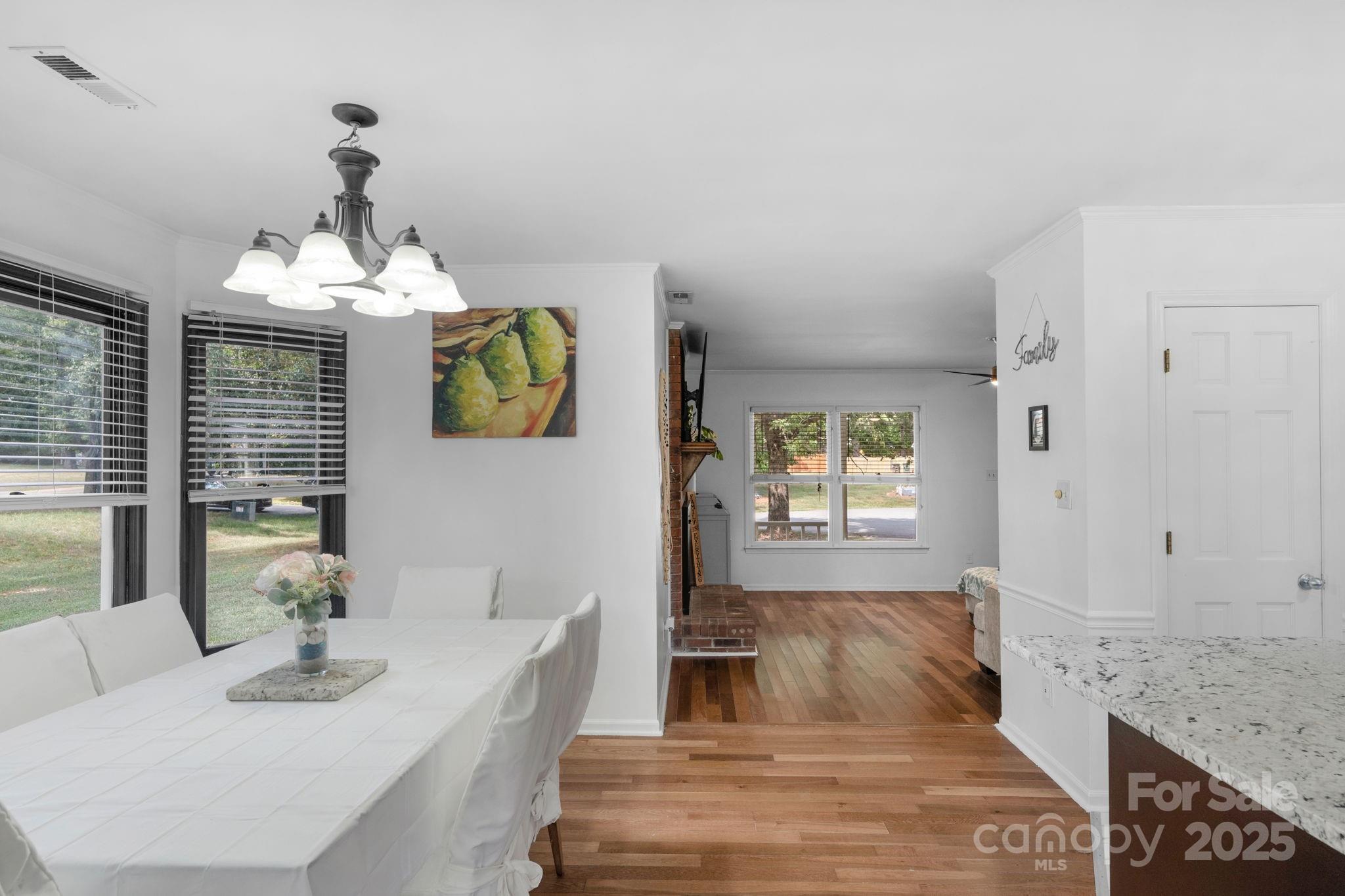 3619 Baywoods Court Property Photo 15