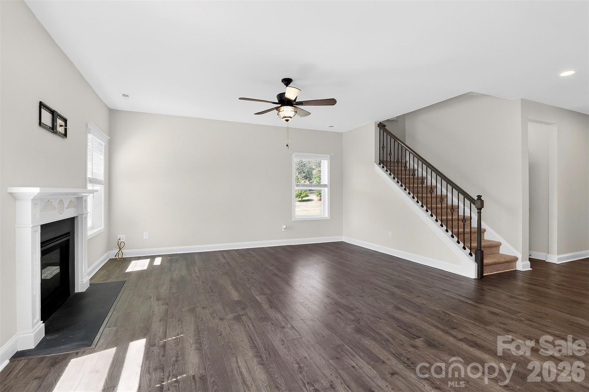 1014 Willow Grove Lane Property Photo 17