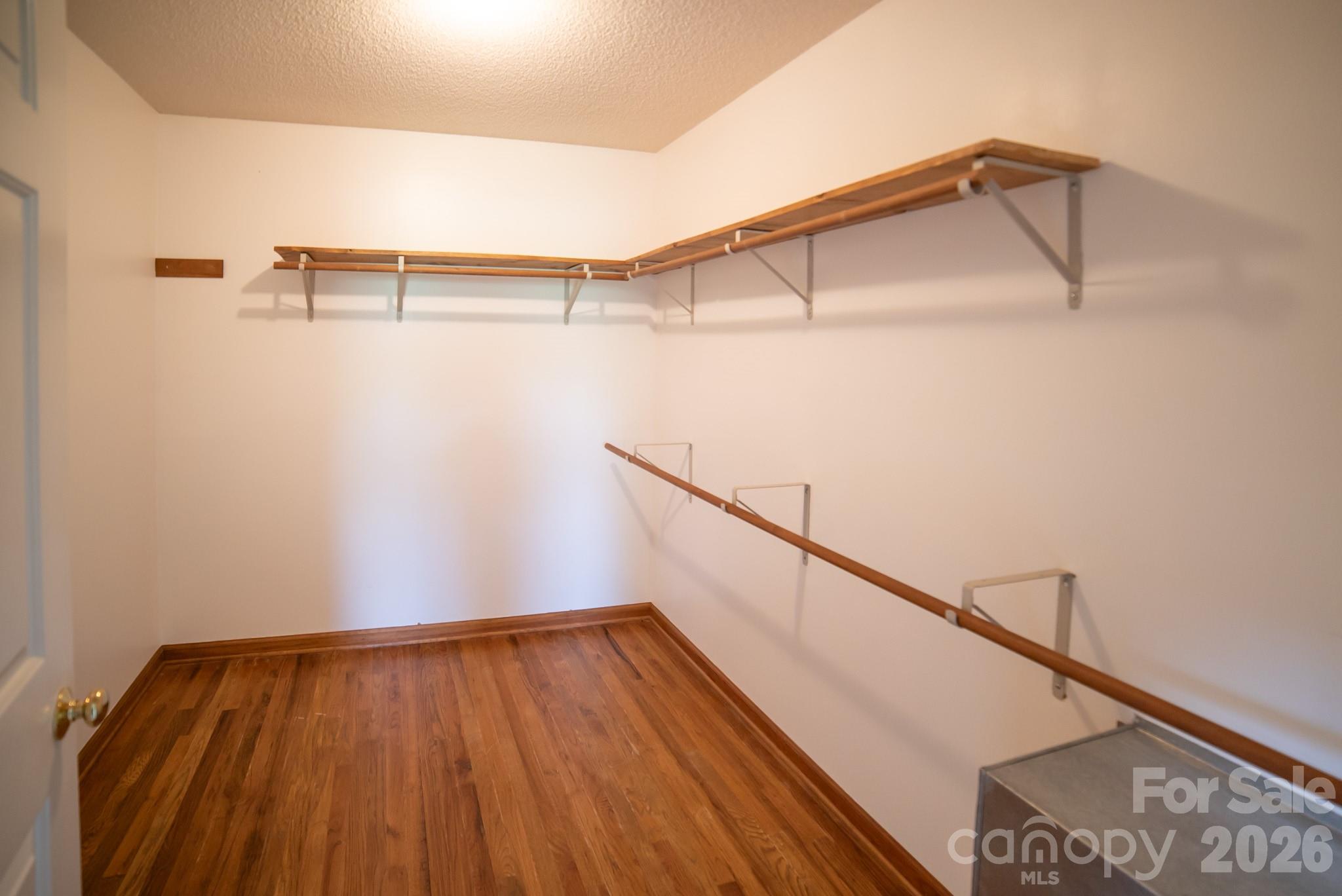 1633 Jamestown Road Property Photo 12