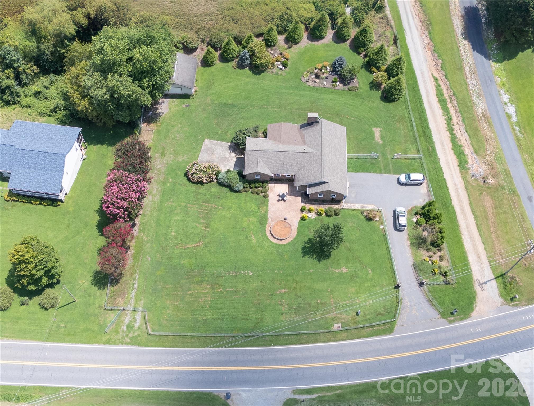 1633 Jamestown Road Property Photo 39