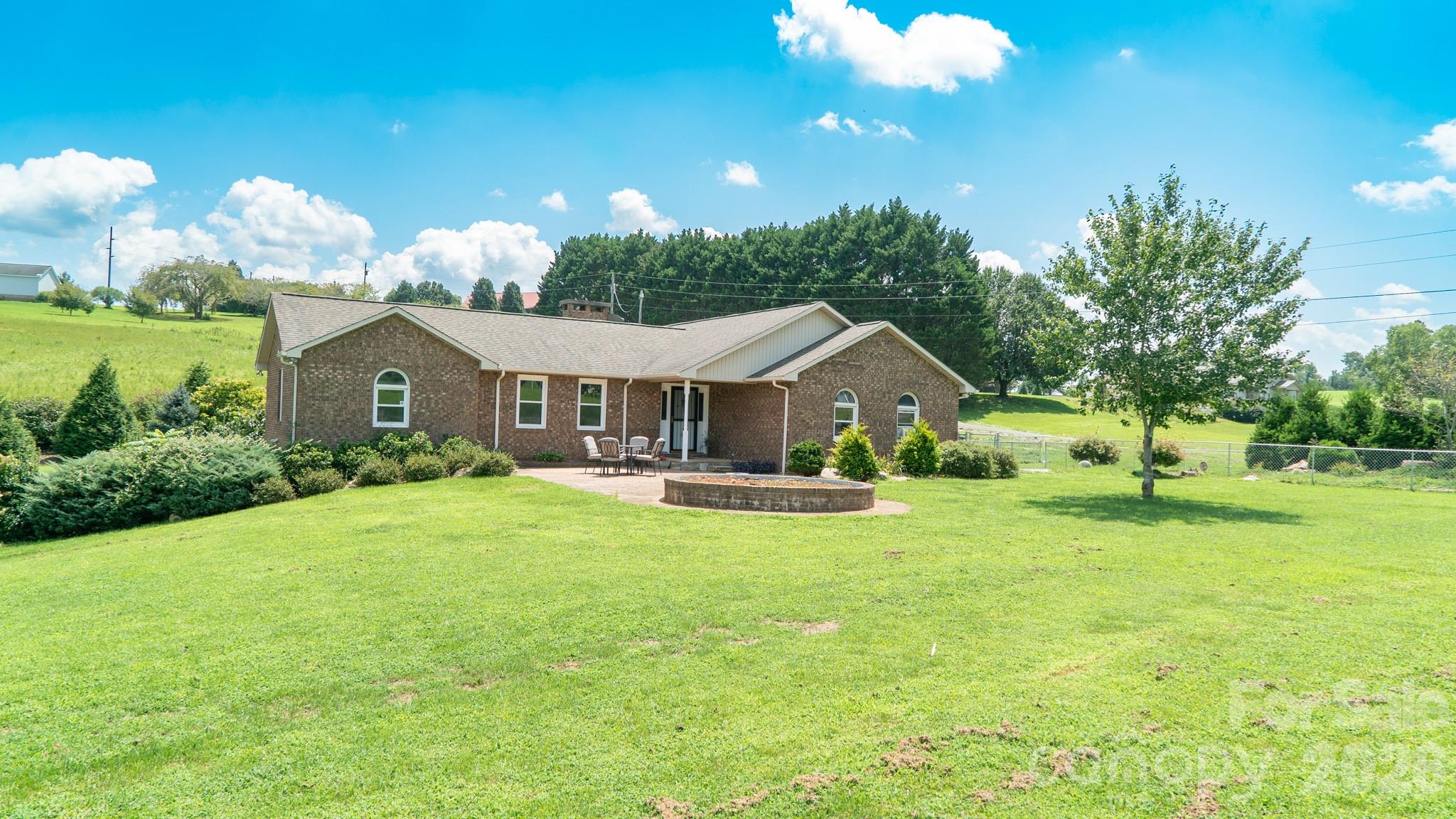 1633 Jamestown Road Property Photo 40