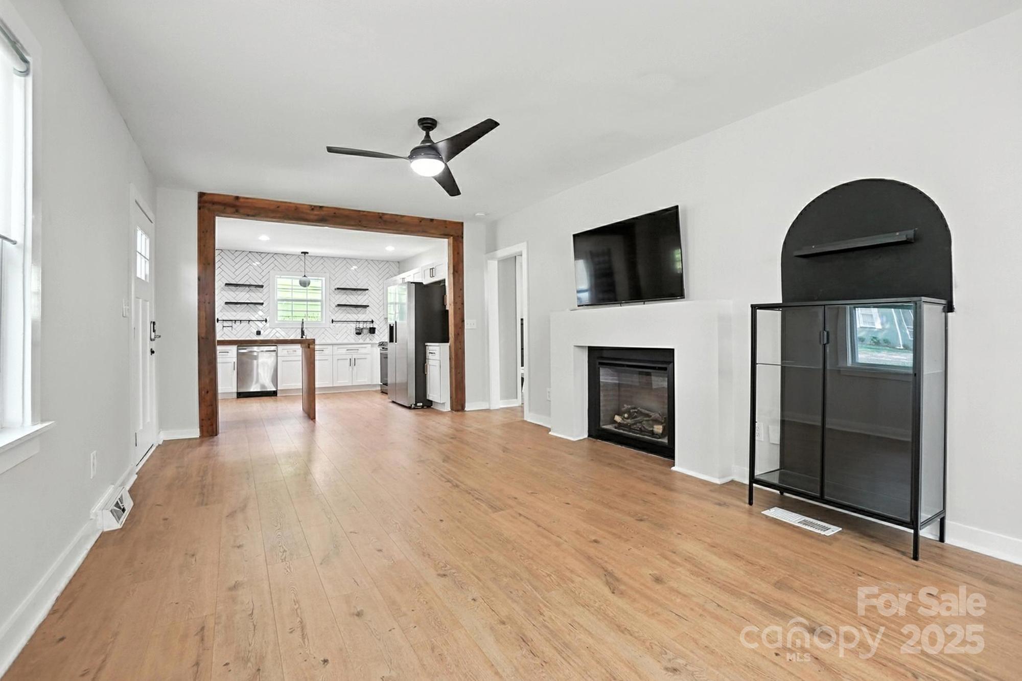 2437 Remount Road Property Photo 22