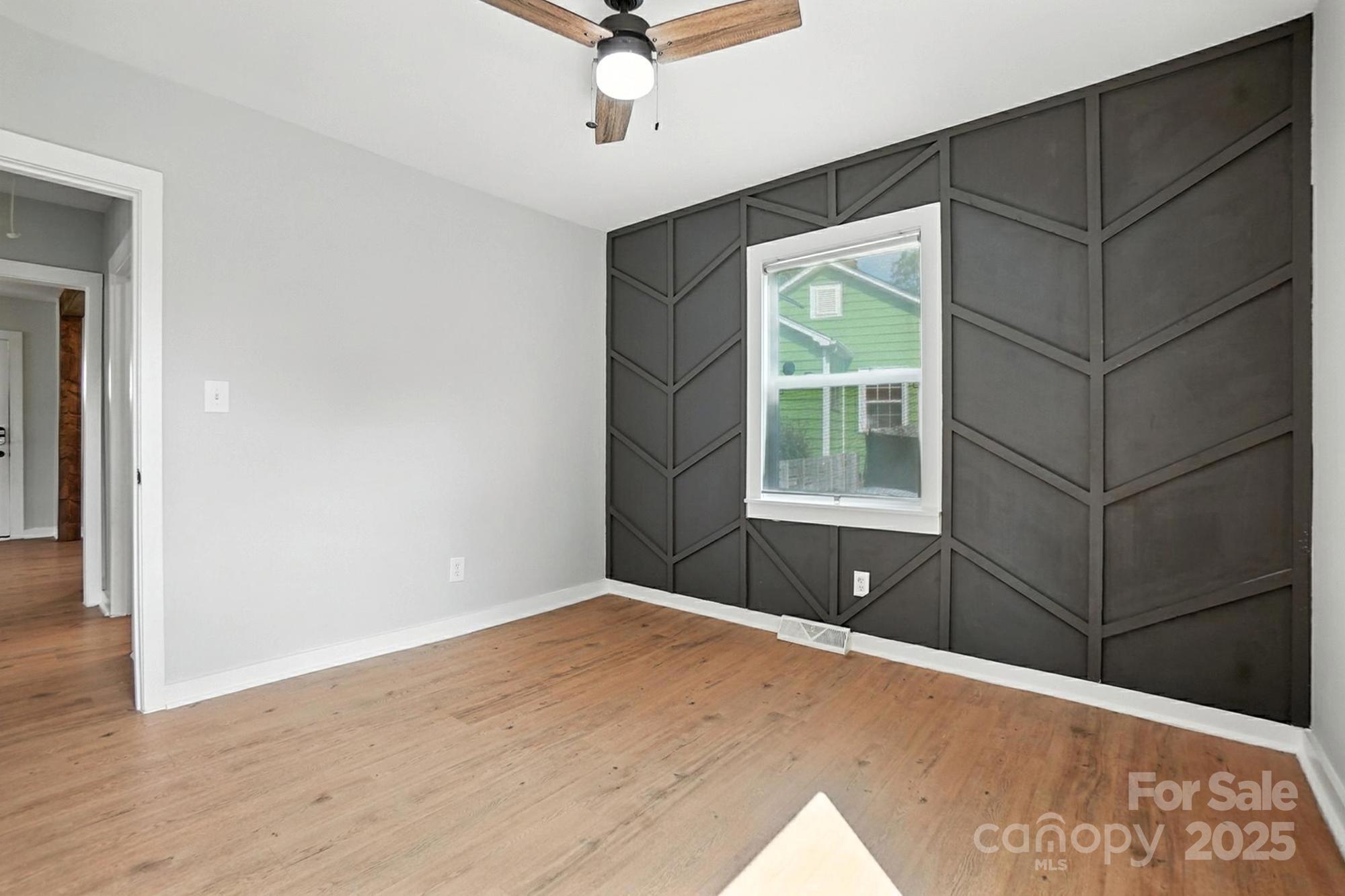 2437 Remount Road Property Photo 32