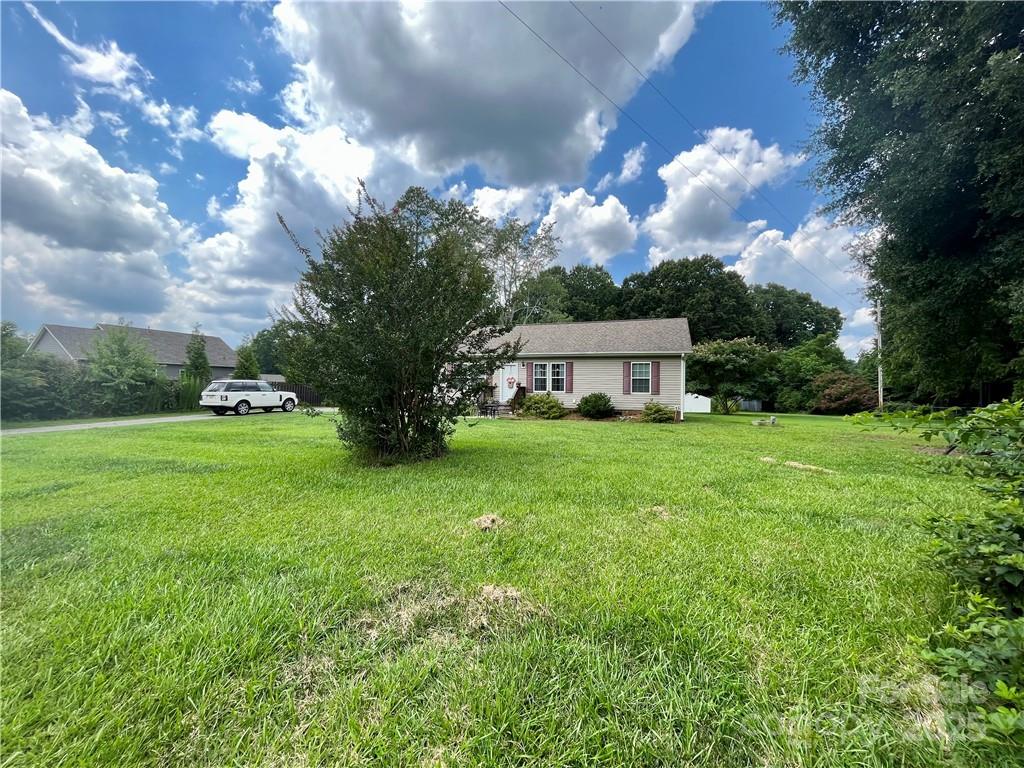 5419 Stevens Mill Road Property Photo 7