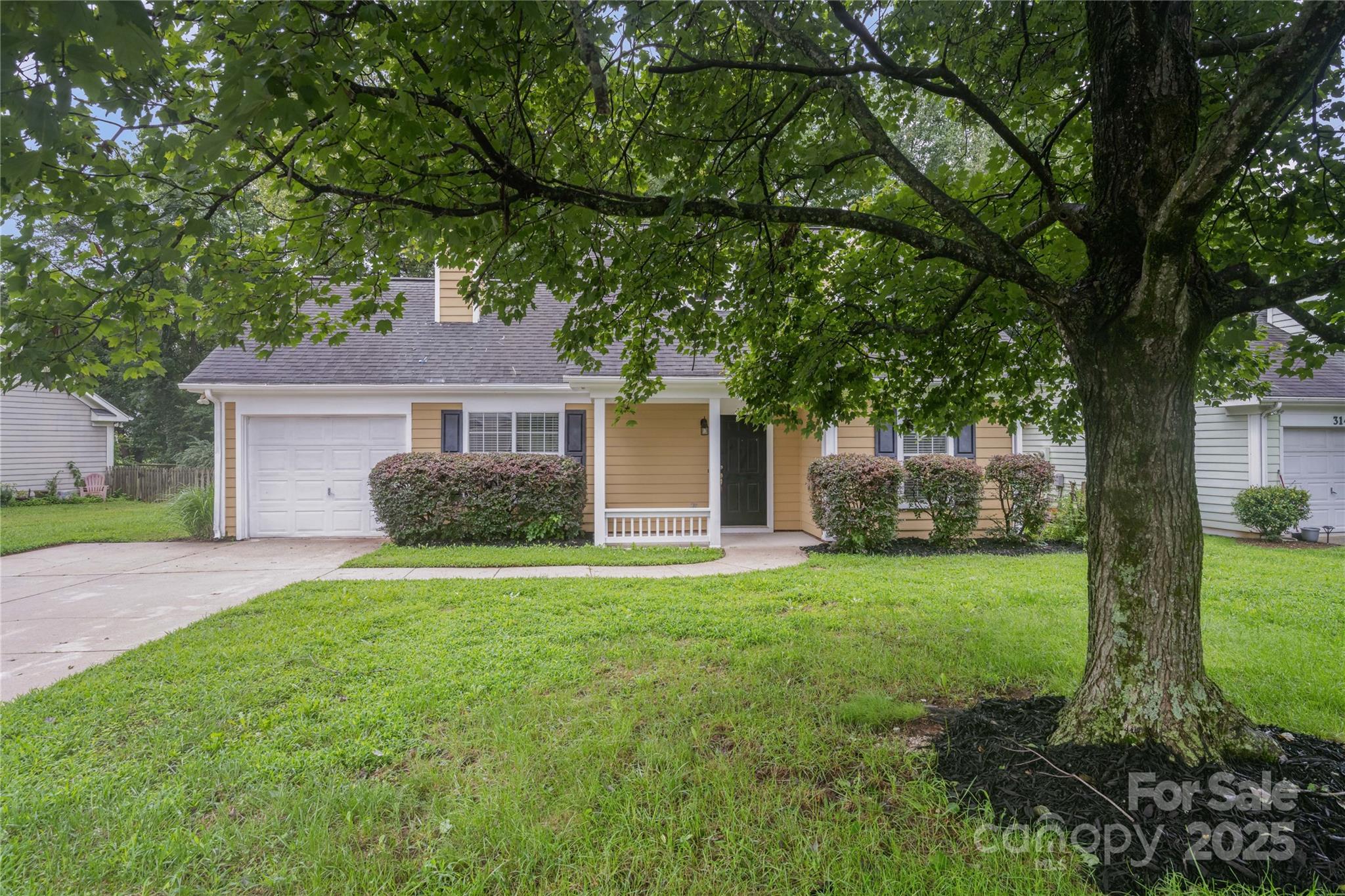 306 Cedarcroft Drive Property Photo 1