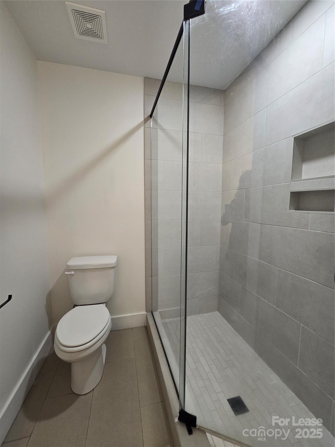 5 Heartleaf Circle Property Photo 17