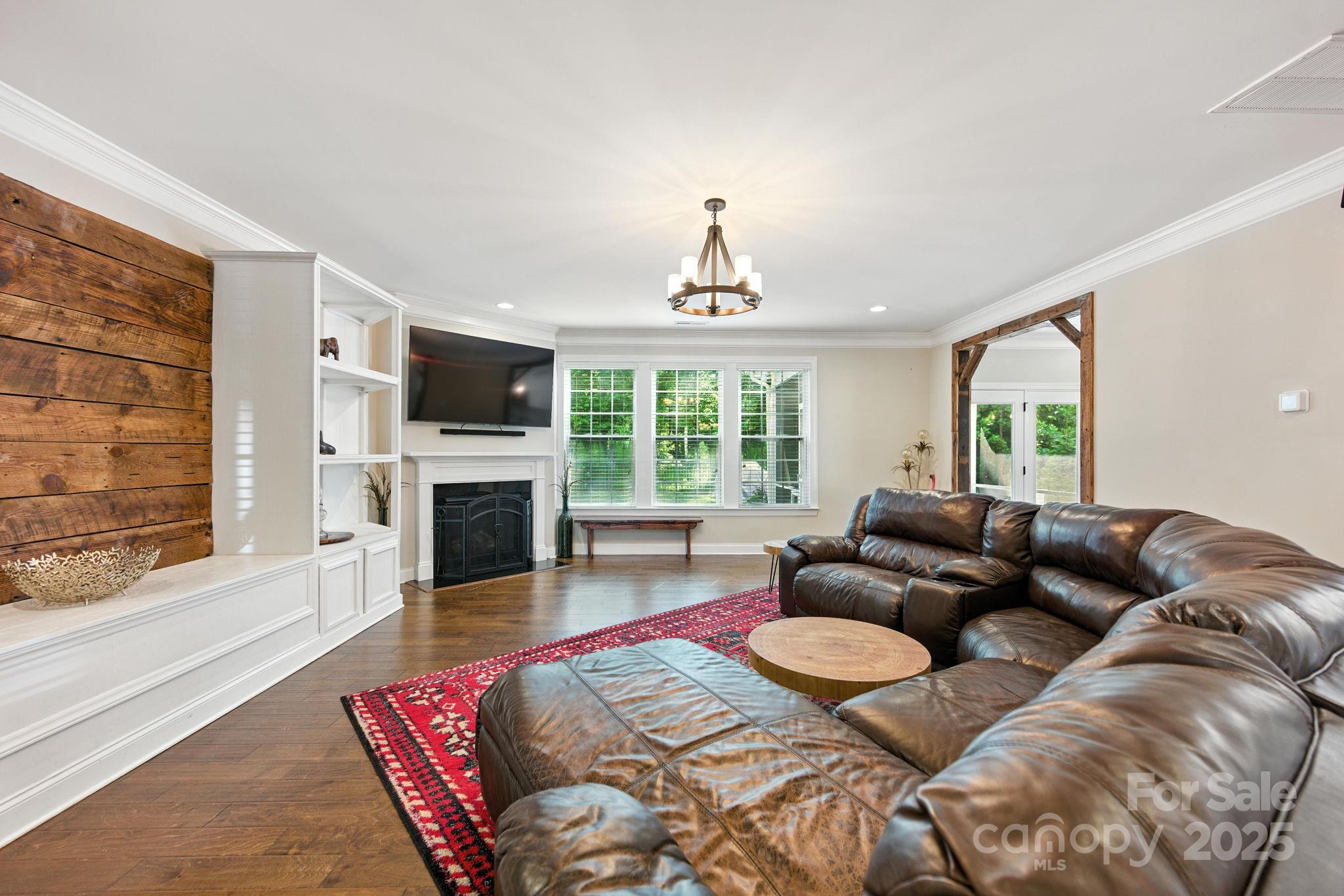 126 Canoe Pole Lane Property Photo 11