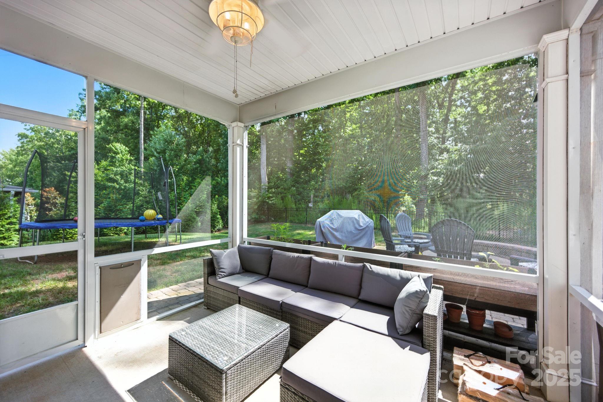 126 Canoe Pole Lane Property Photo 45