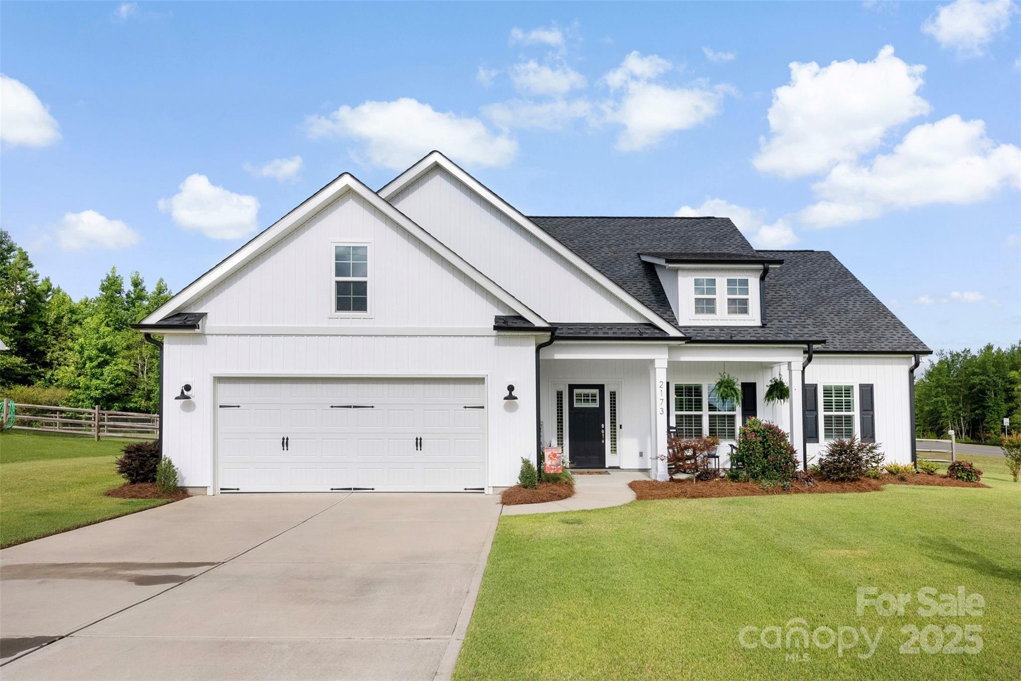 2173 Smith Road Property Photo 1