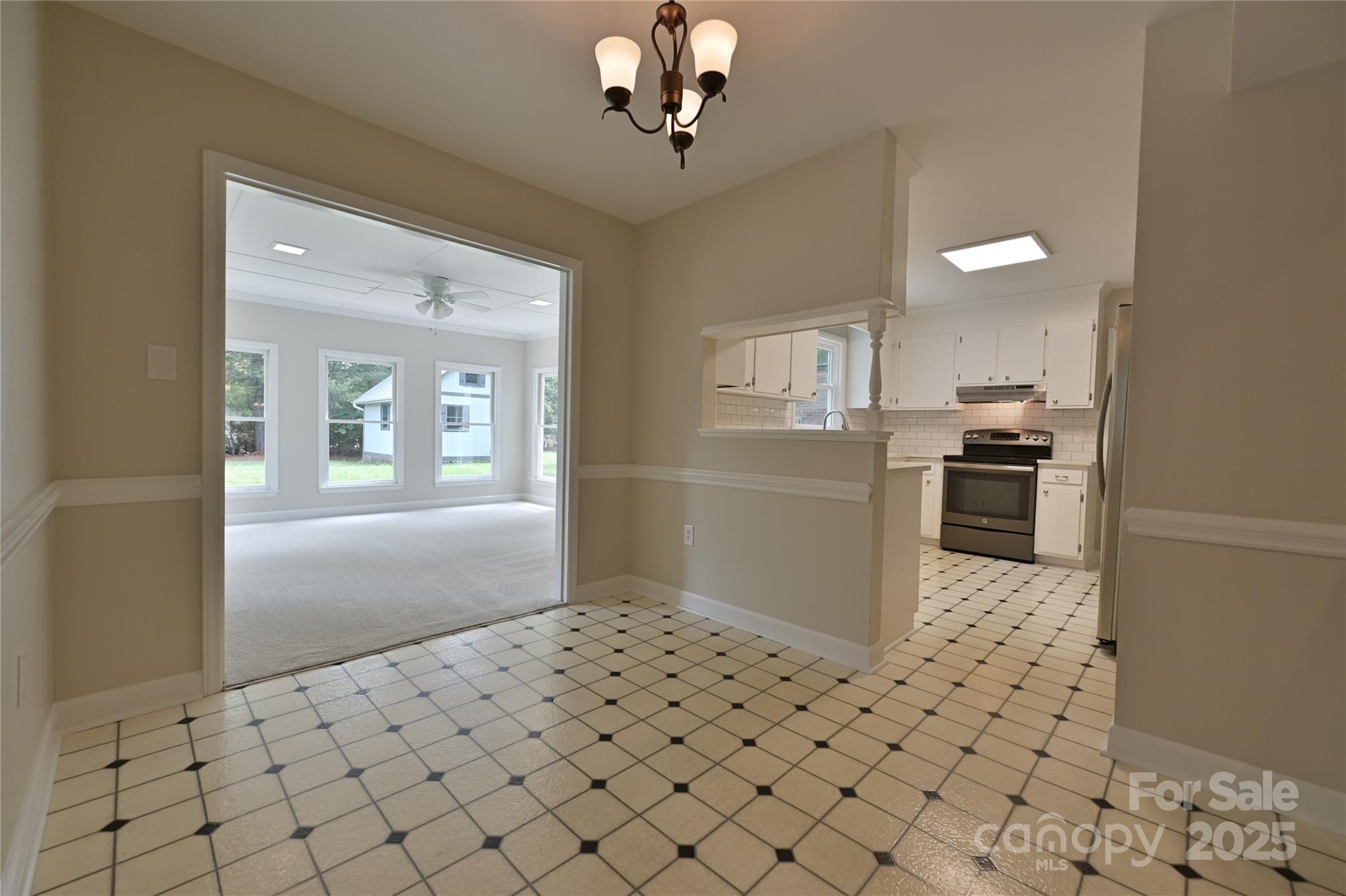 7001 Graburn Road Property Photo 19