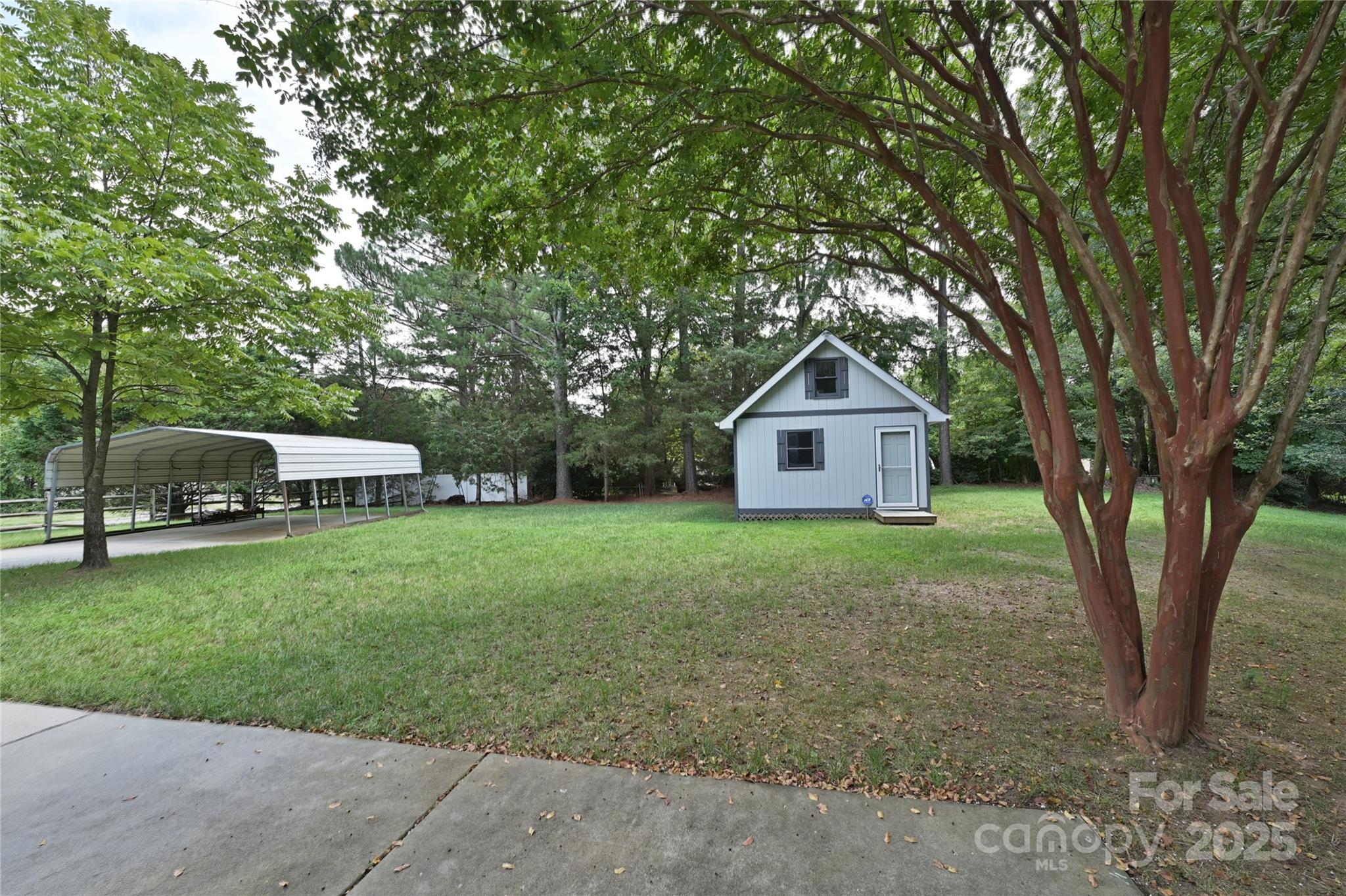 7001 Graburn Road Property Photo 38