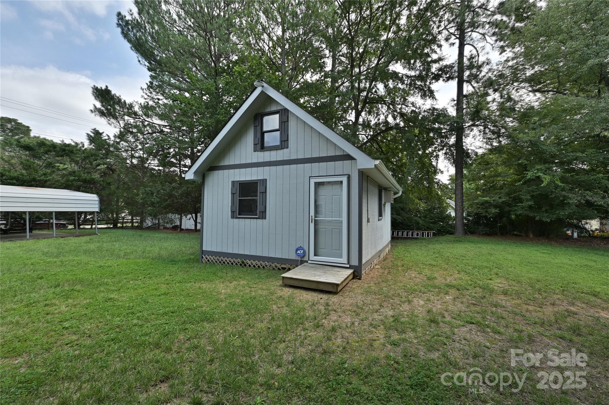 7001 Graburn Road Property Photo 39