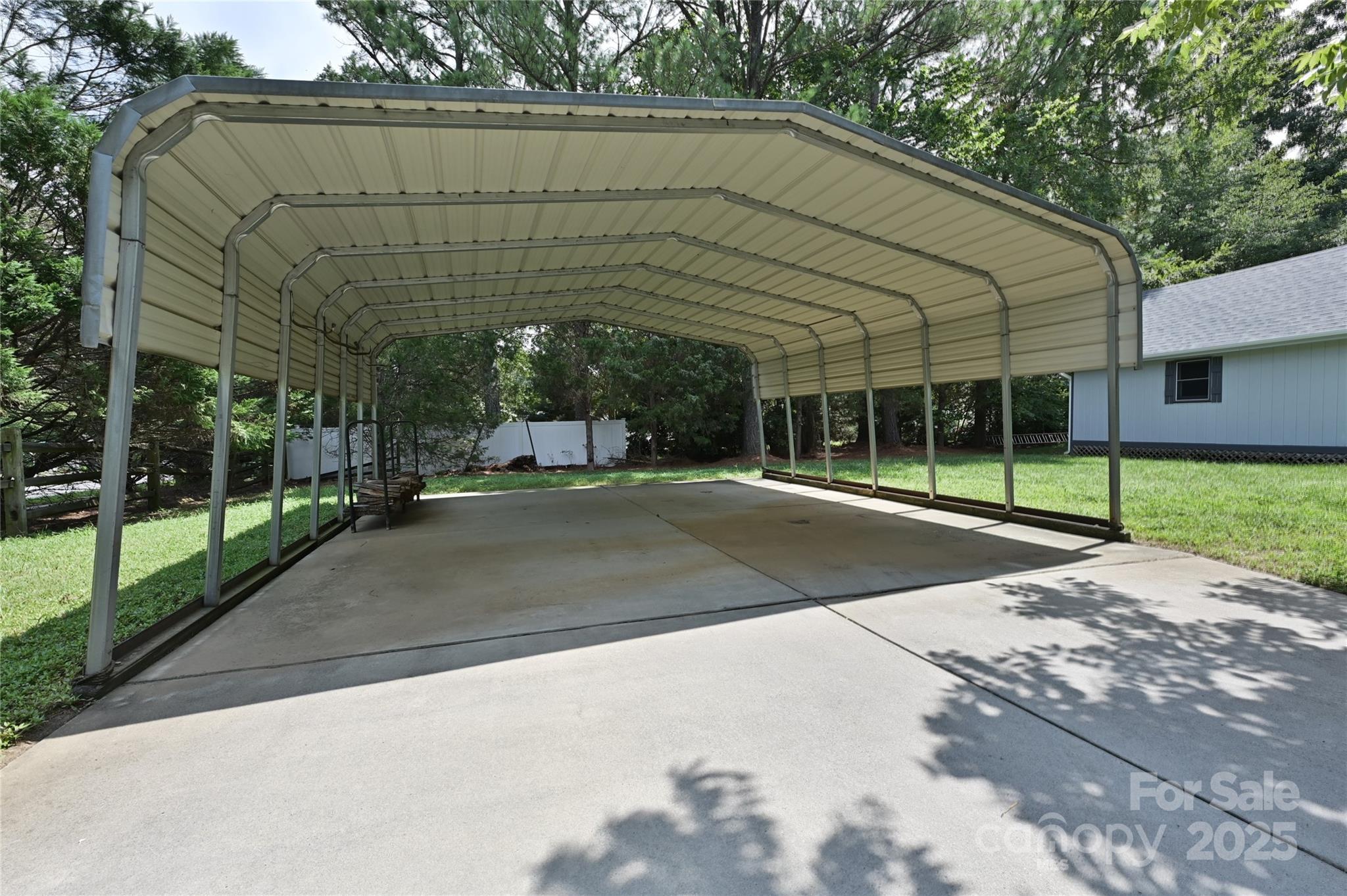 7001 Graburn Road Property Photo 47