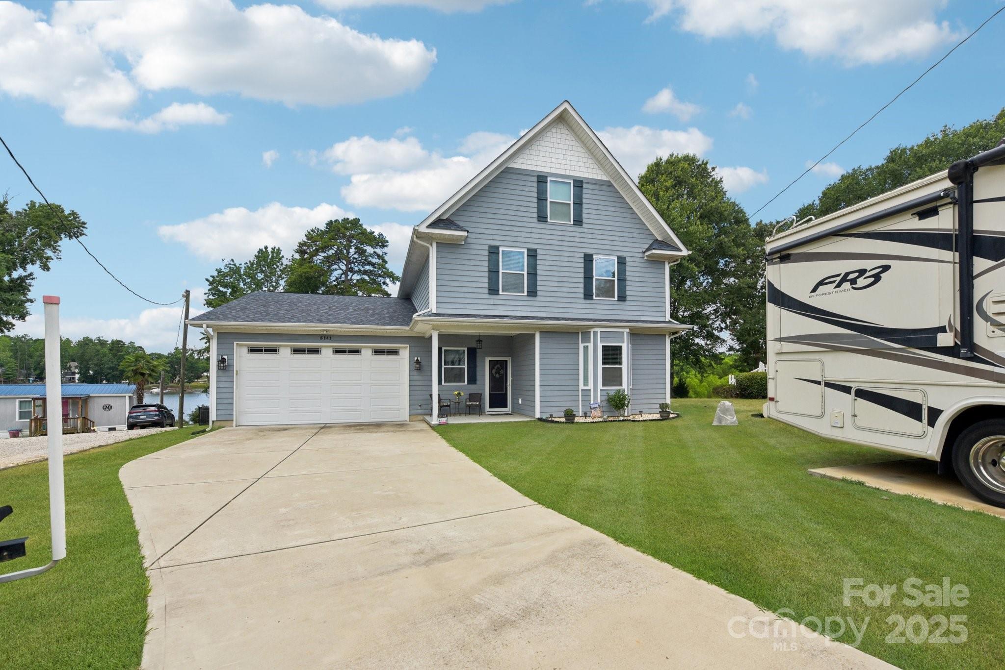 5141 Sapp Circle Property Photo 3