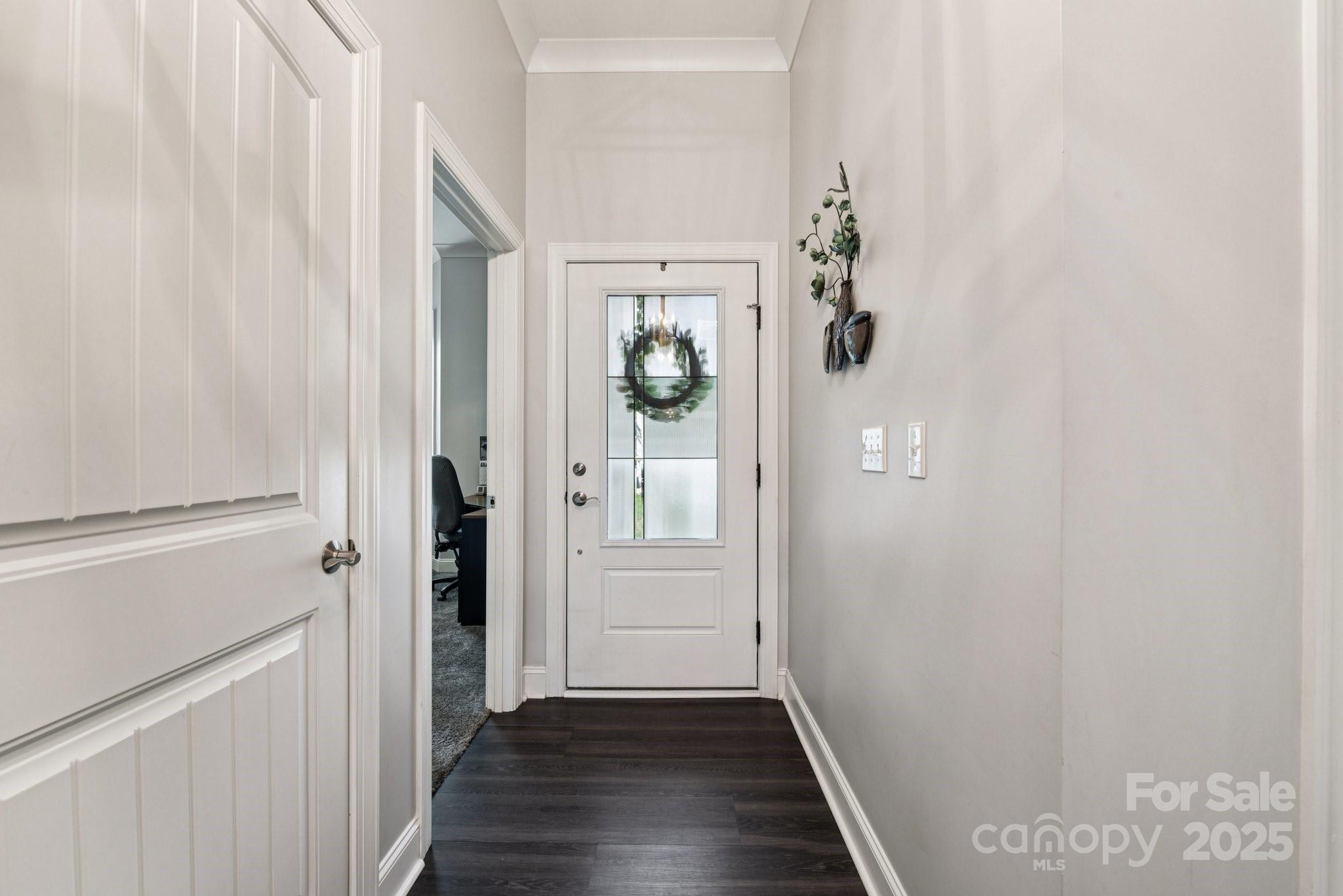 5141 Sapp Circle Property Photo 5