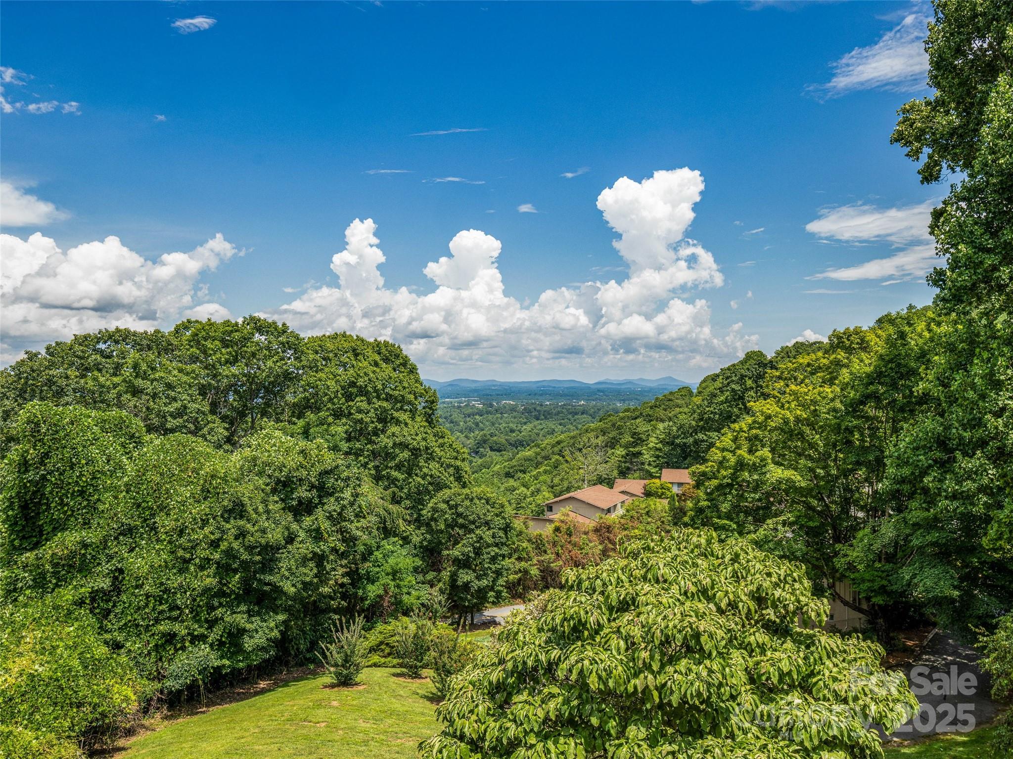 128 Country Ridge Road Property Photo 1