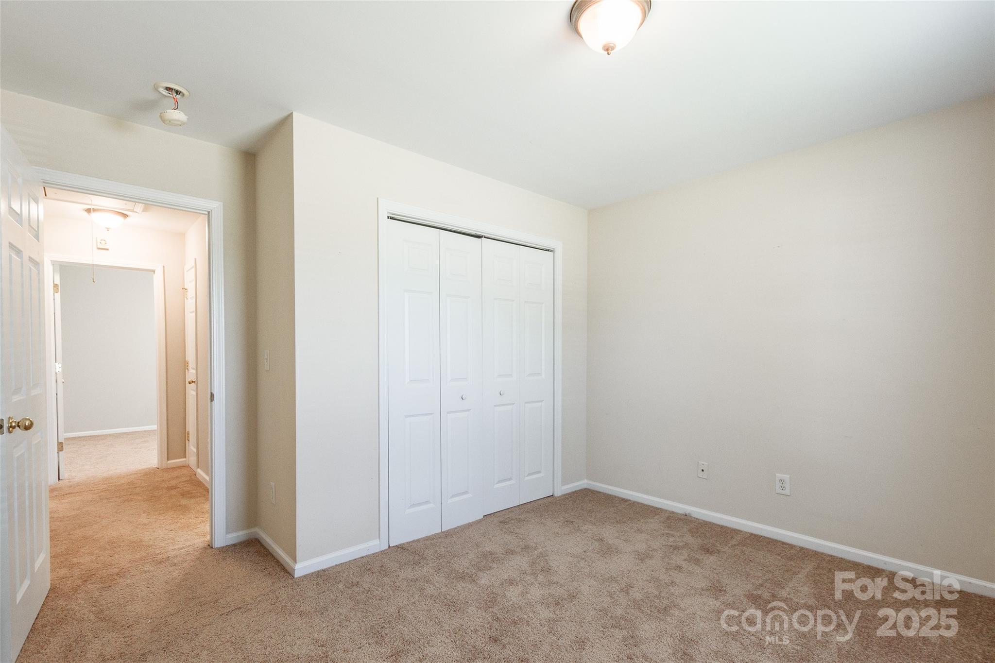 823 Prestwick Drive Property Photo 22