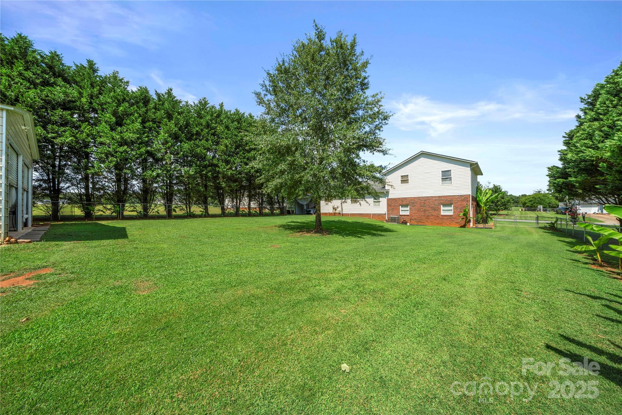 938 Lyndsey Brook Court Property Photo 5