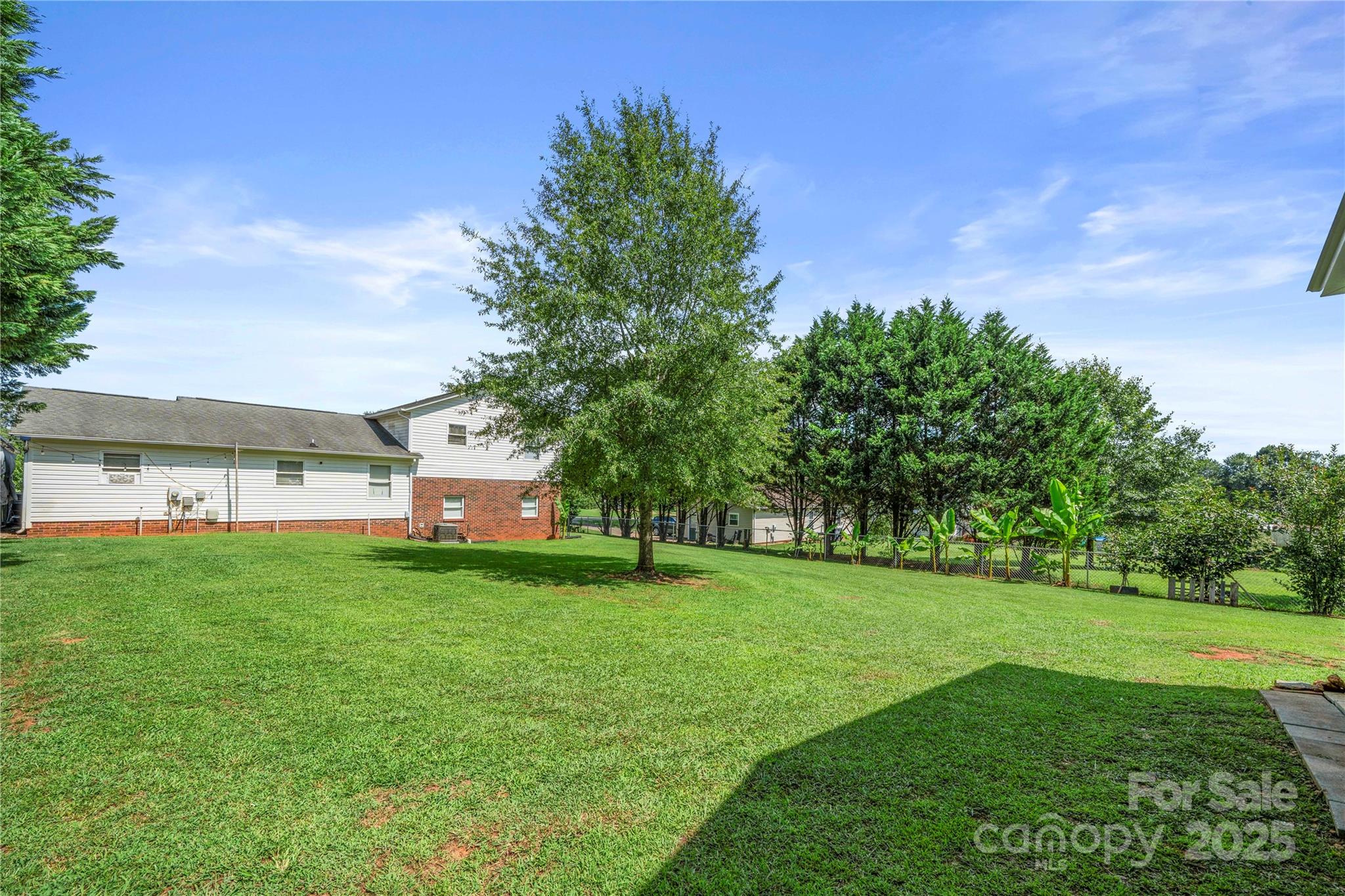938 Lyndsey Brook Court Property Photo 6