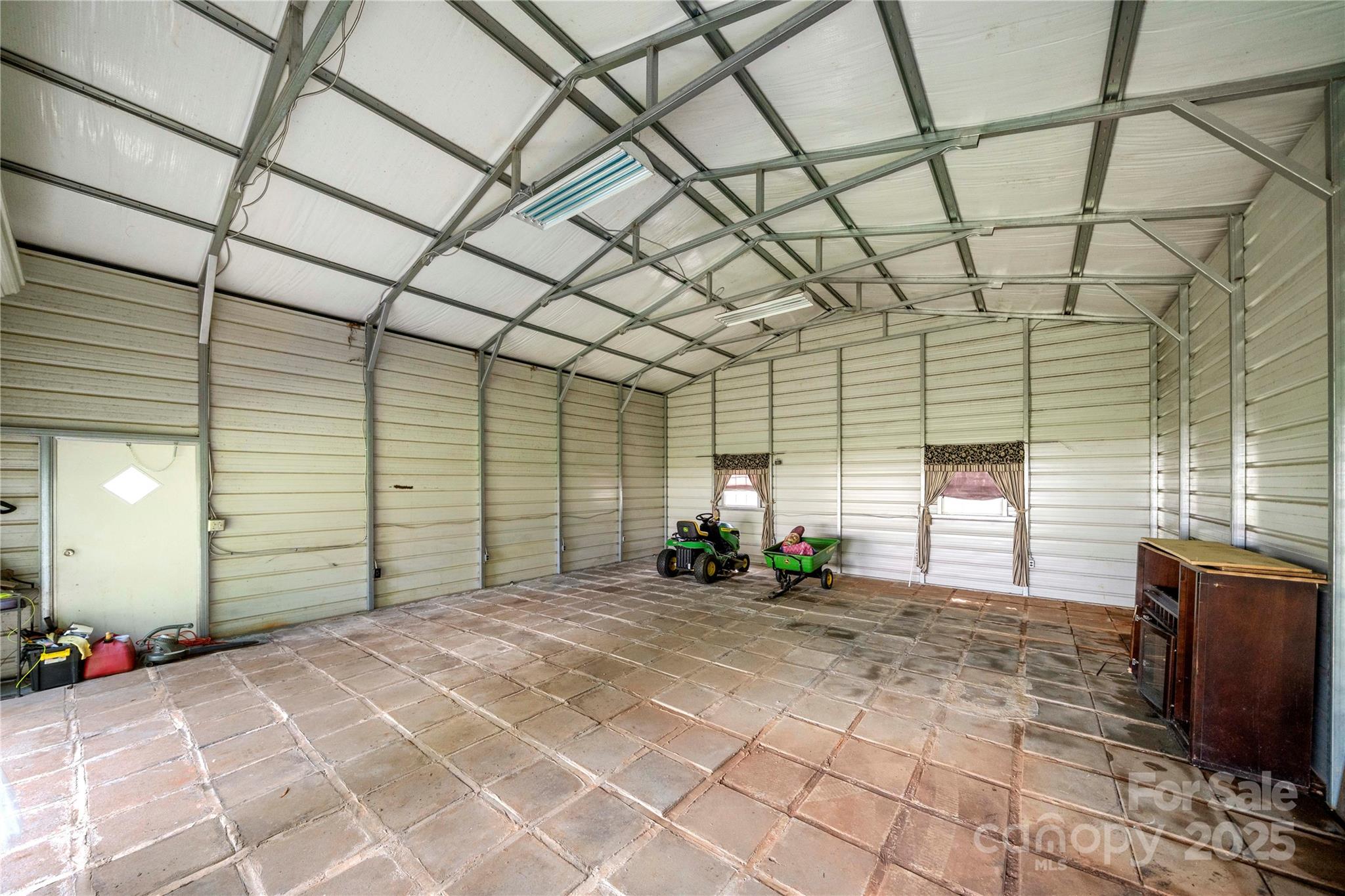 938 Lyndsey Brook Court Property Photo 10