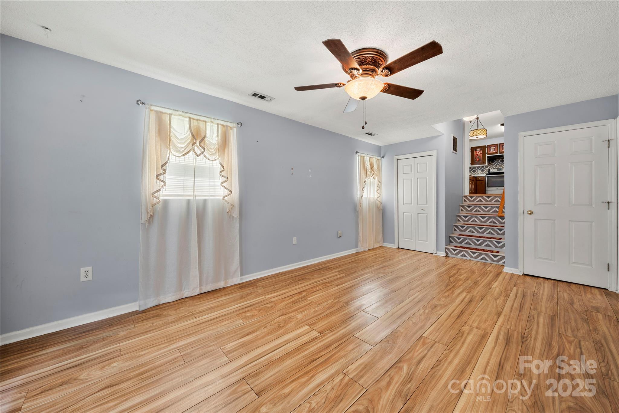 938 Lyndsey Brook Court Property Photo 24