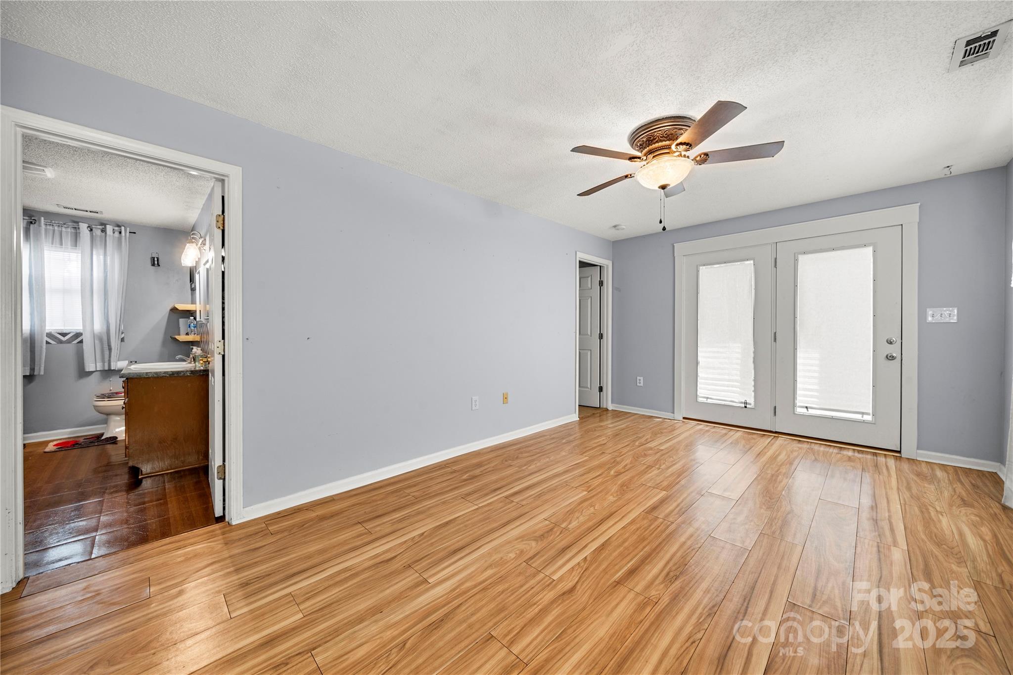 938 Lyndsey Brook Court Property Photo 25