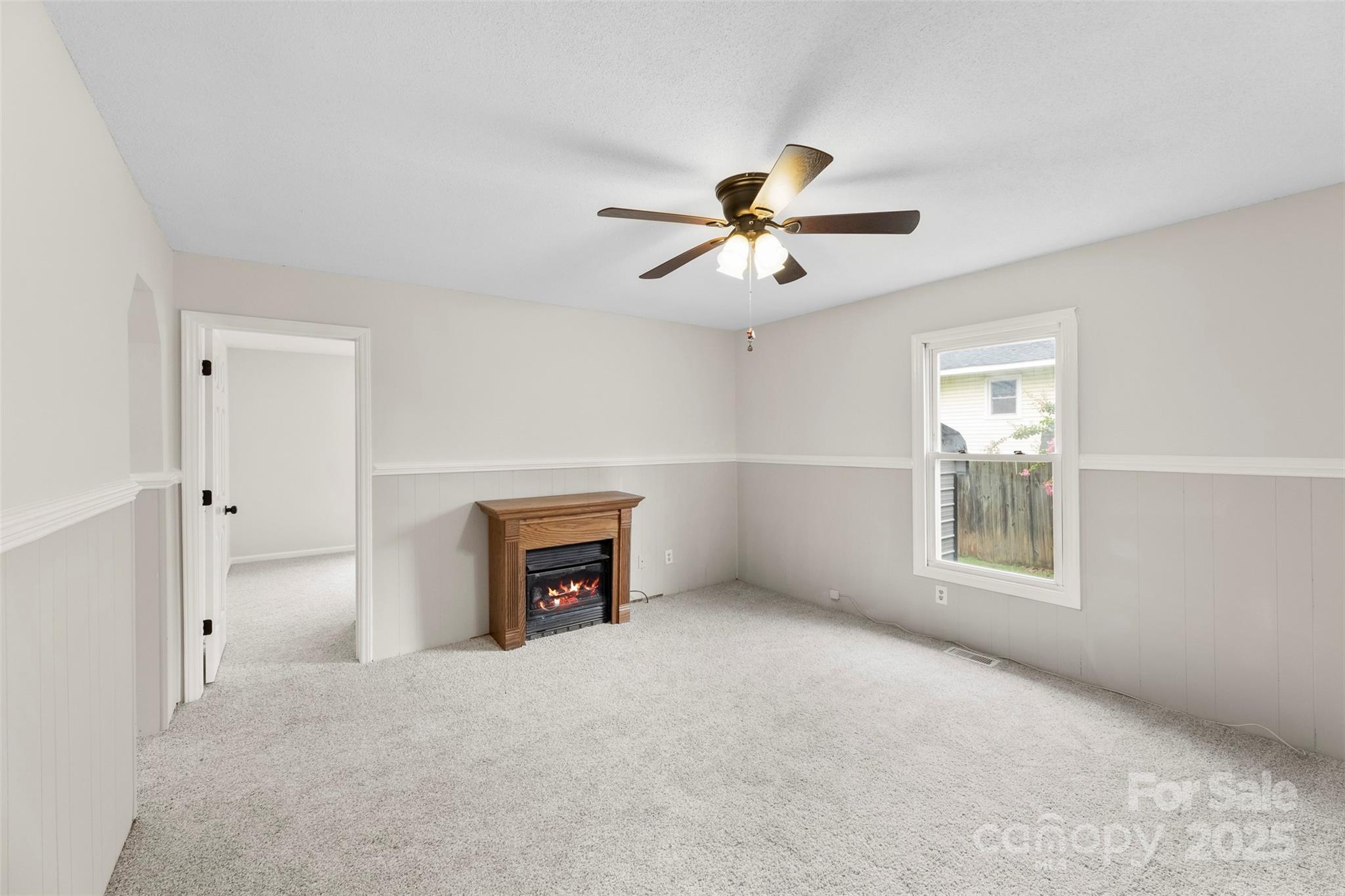 204 Live Oak Avenue Property Photo 7