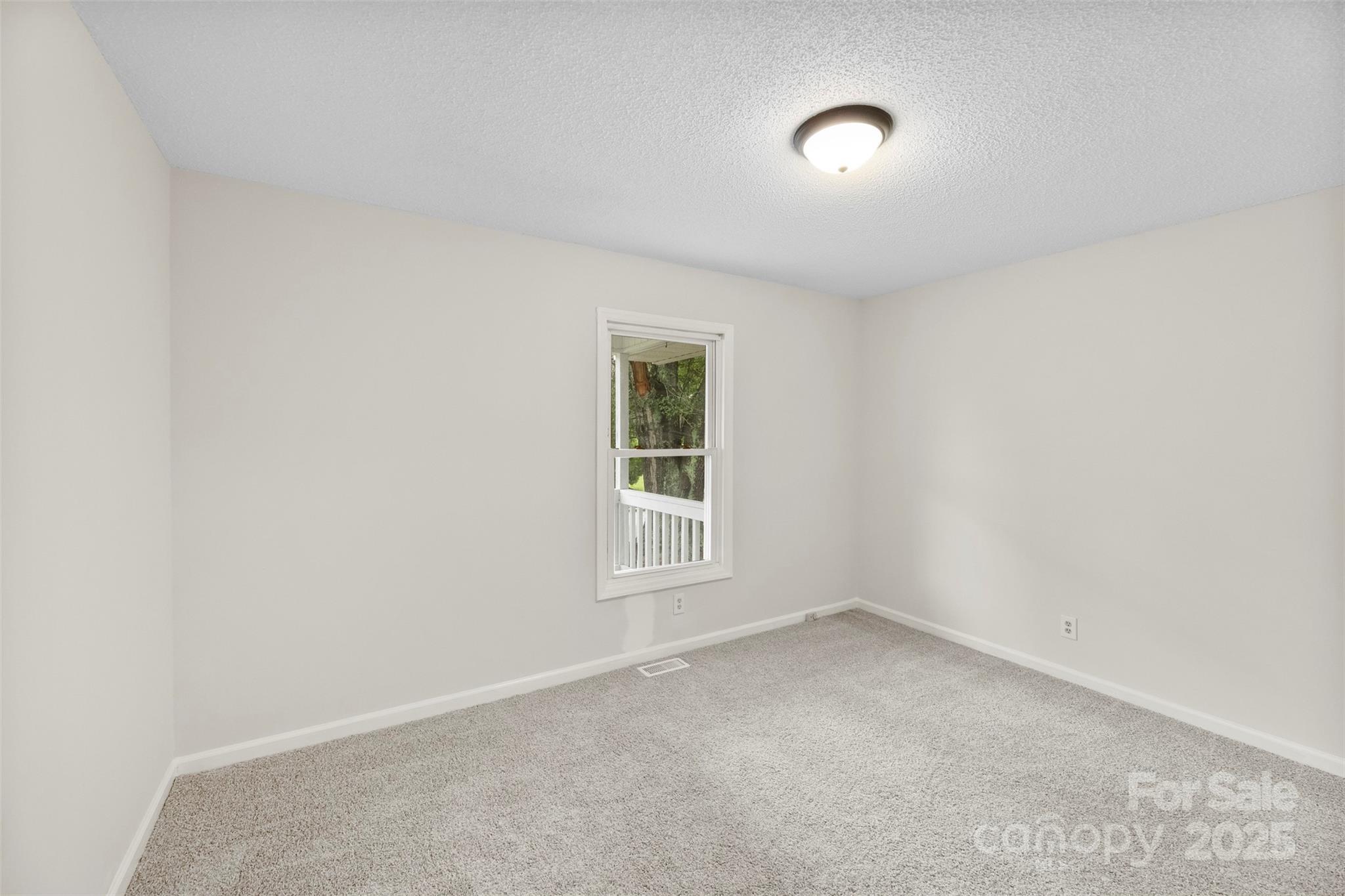 204 Live Oak Avenue Property Photo 15