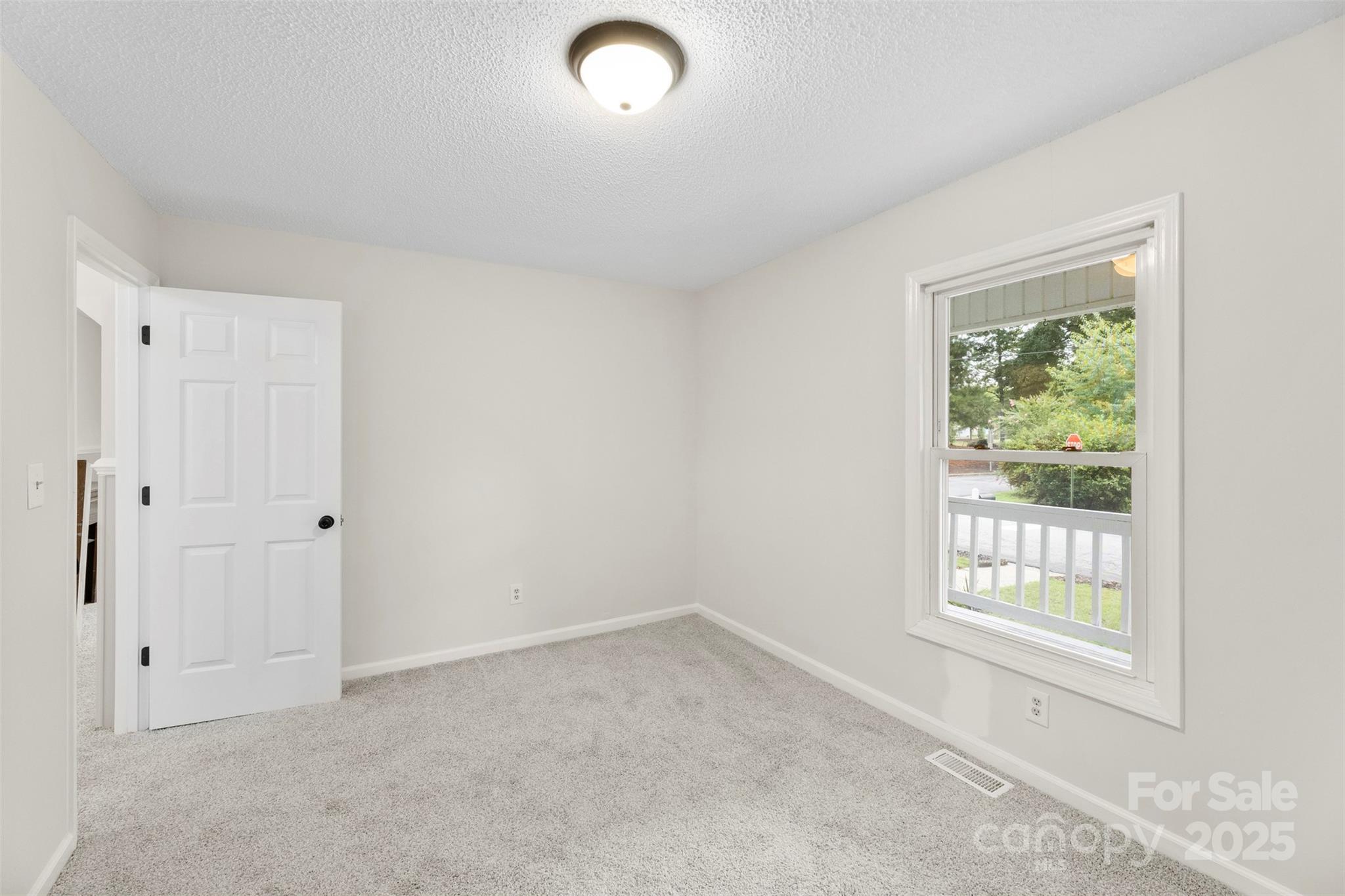 204 Live Oak Avenue Property Photo 18