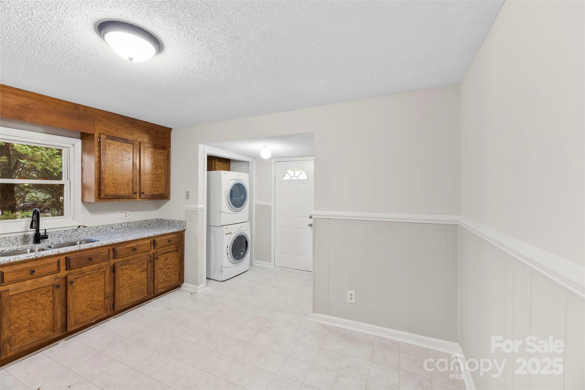 204 Live Oak Avenue Property Photo 21