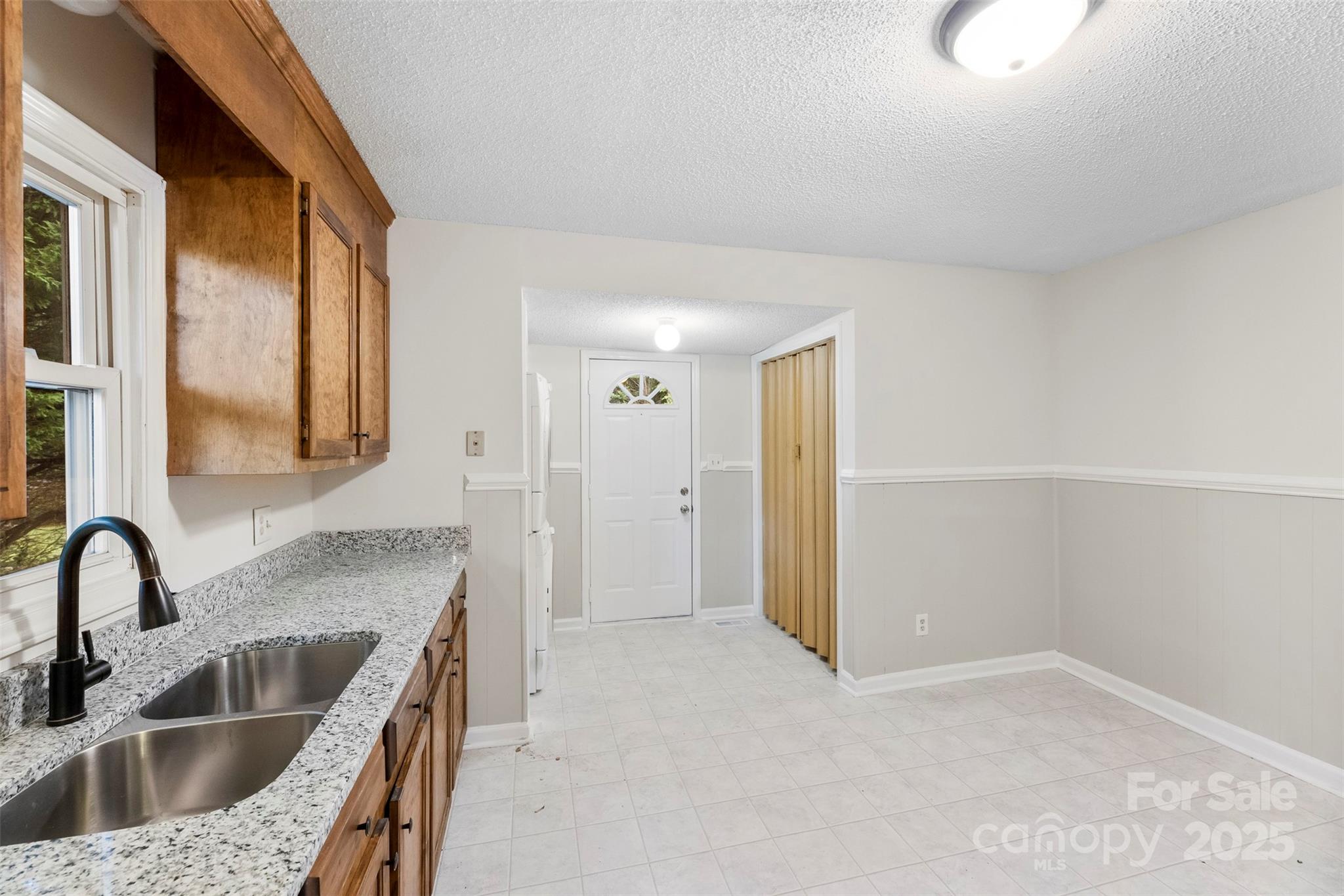 204 Live Oak Avenue Property Photo 22