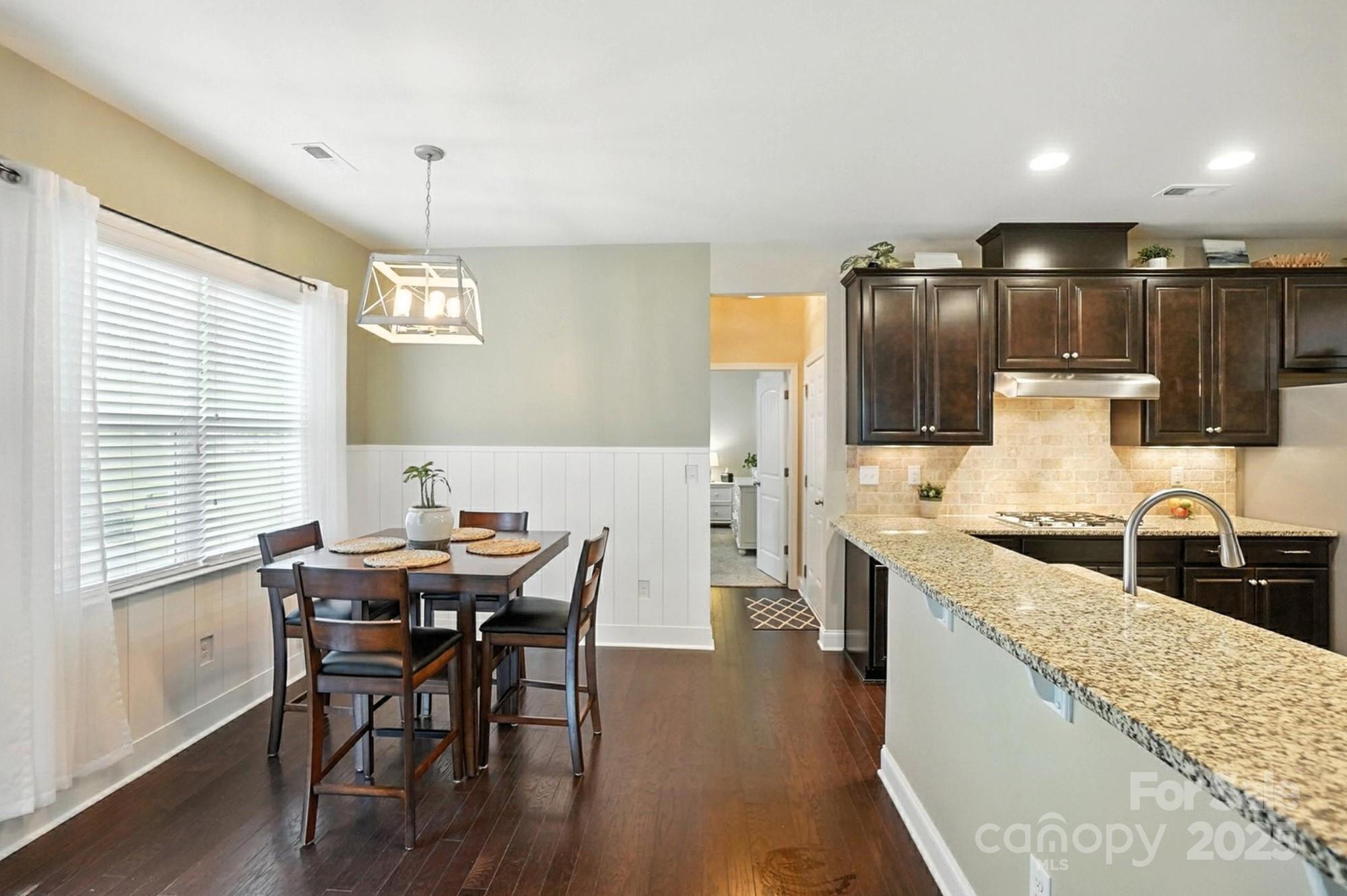 11354 Cedarvale Farm Parkway Property Photo 18