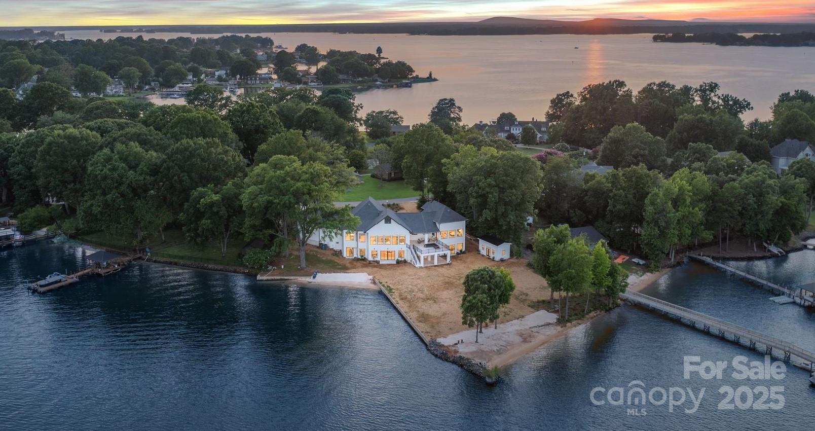 21528 Norman Shores Drive Property Image