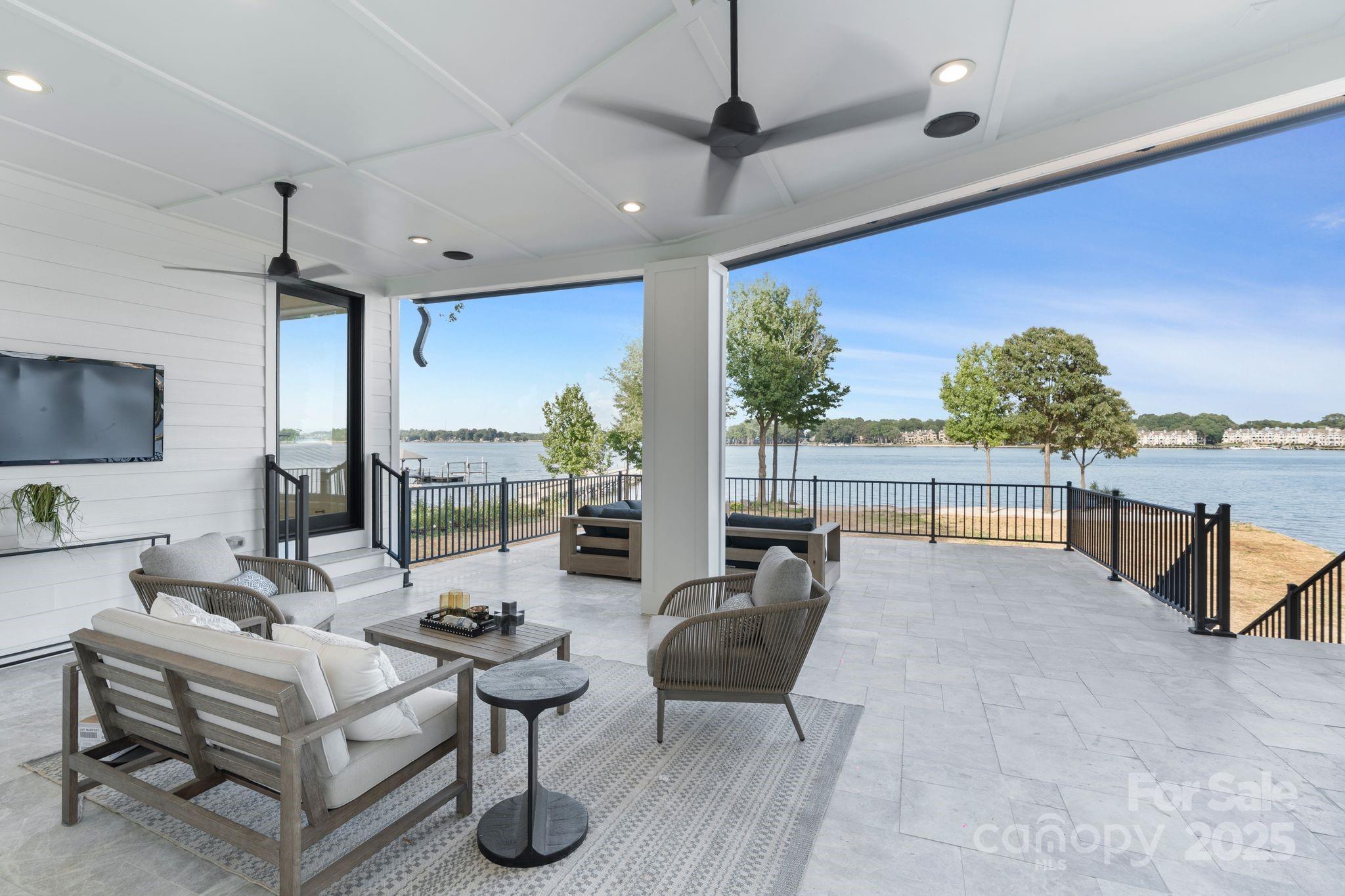 21528 Norman Shores Drive Property Photo 36