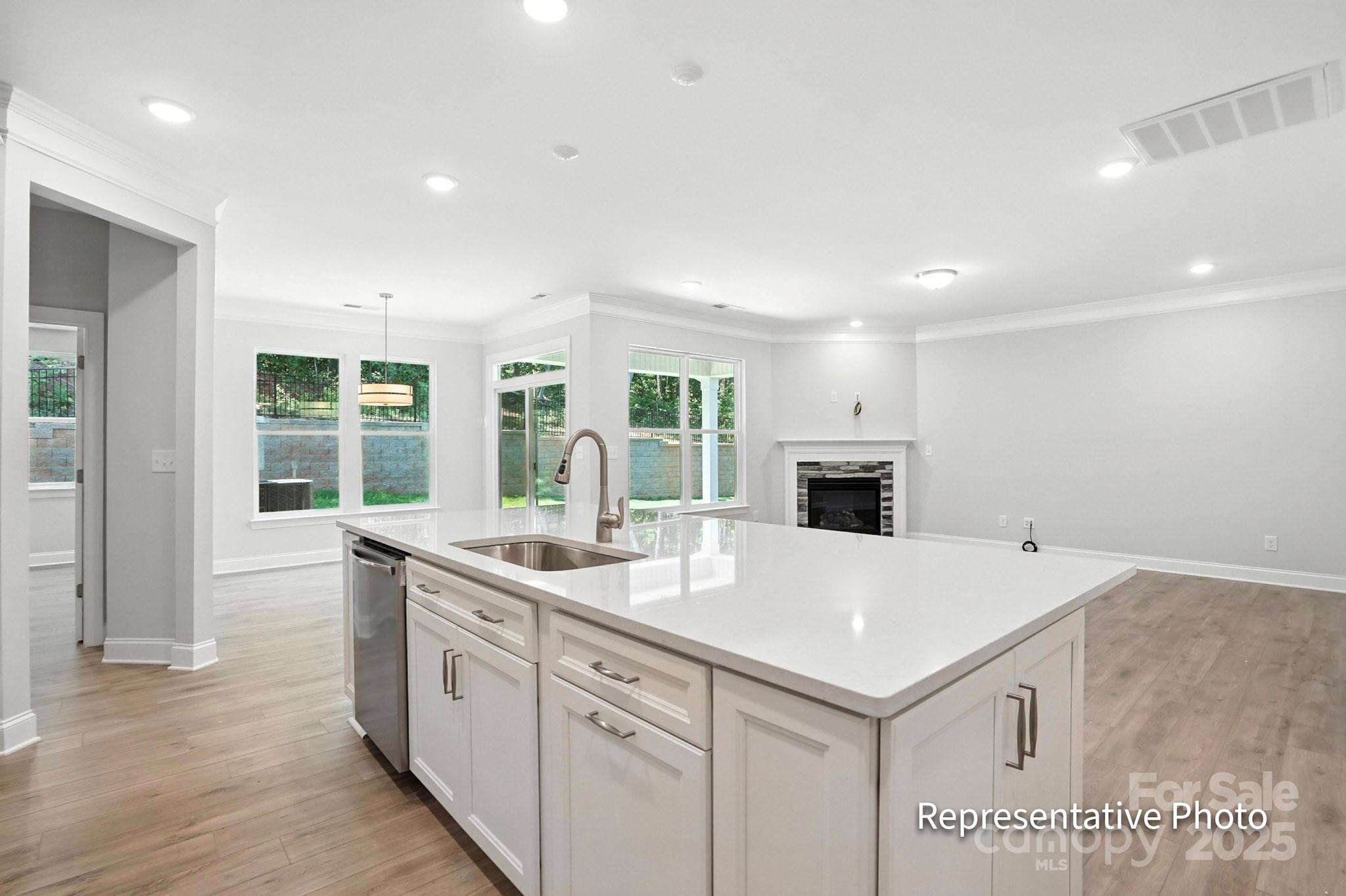 1444 Ardmore Drive 344 Property Photo 7