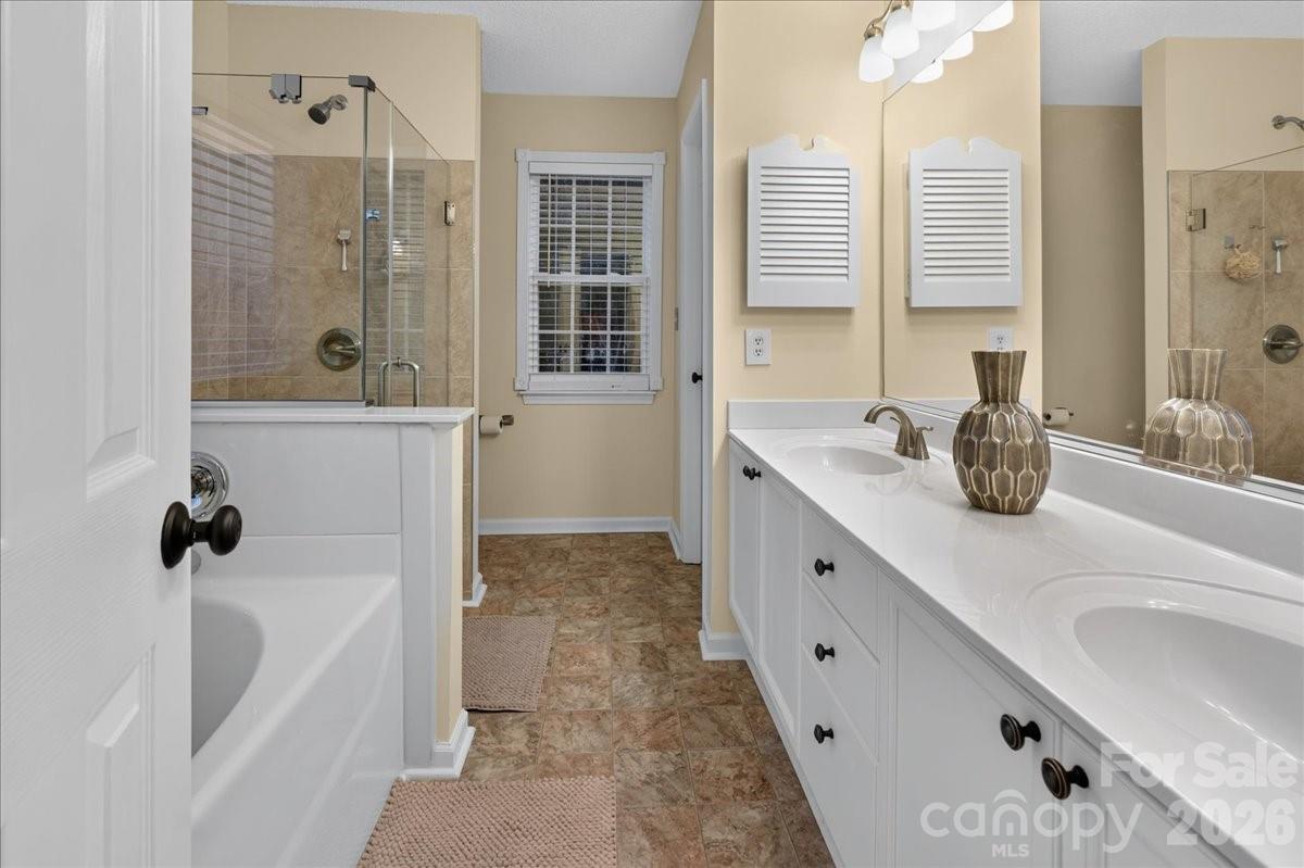1519 Dillwin Road Property Photo 18