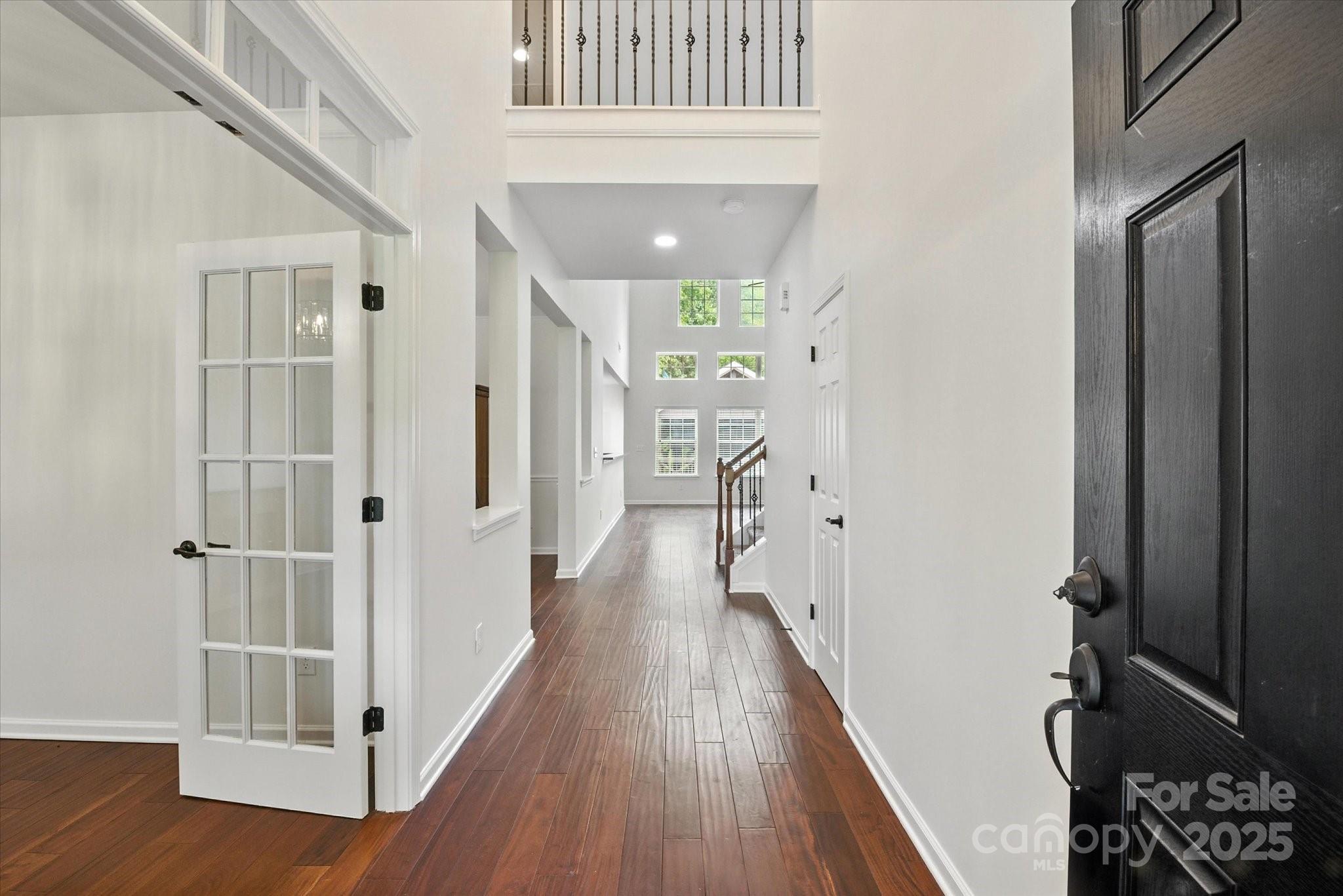 1012 Garden Rose Court Property Photo 3