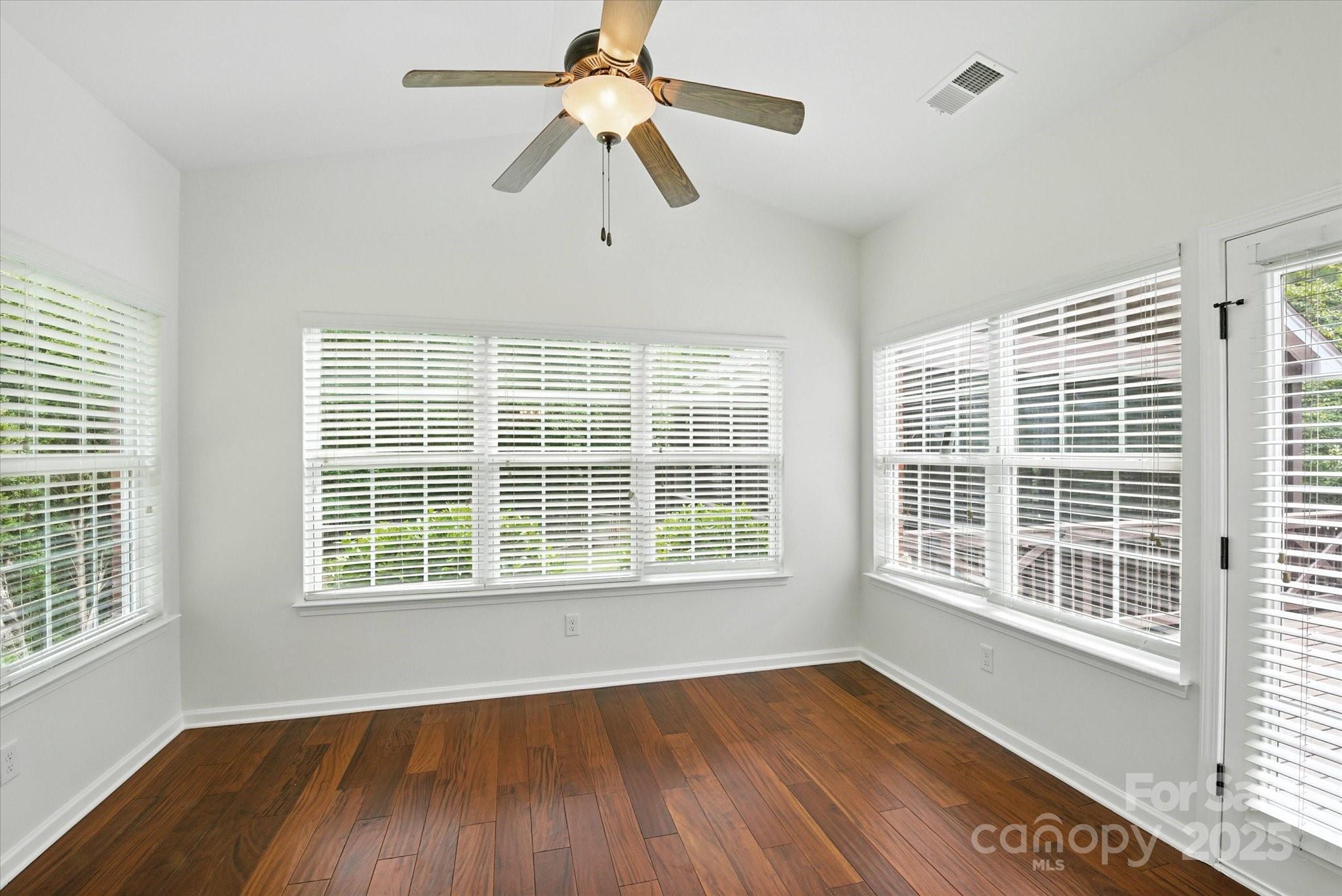 1012 Garden Rose Court Property Photo 11