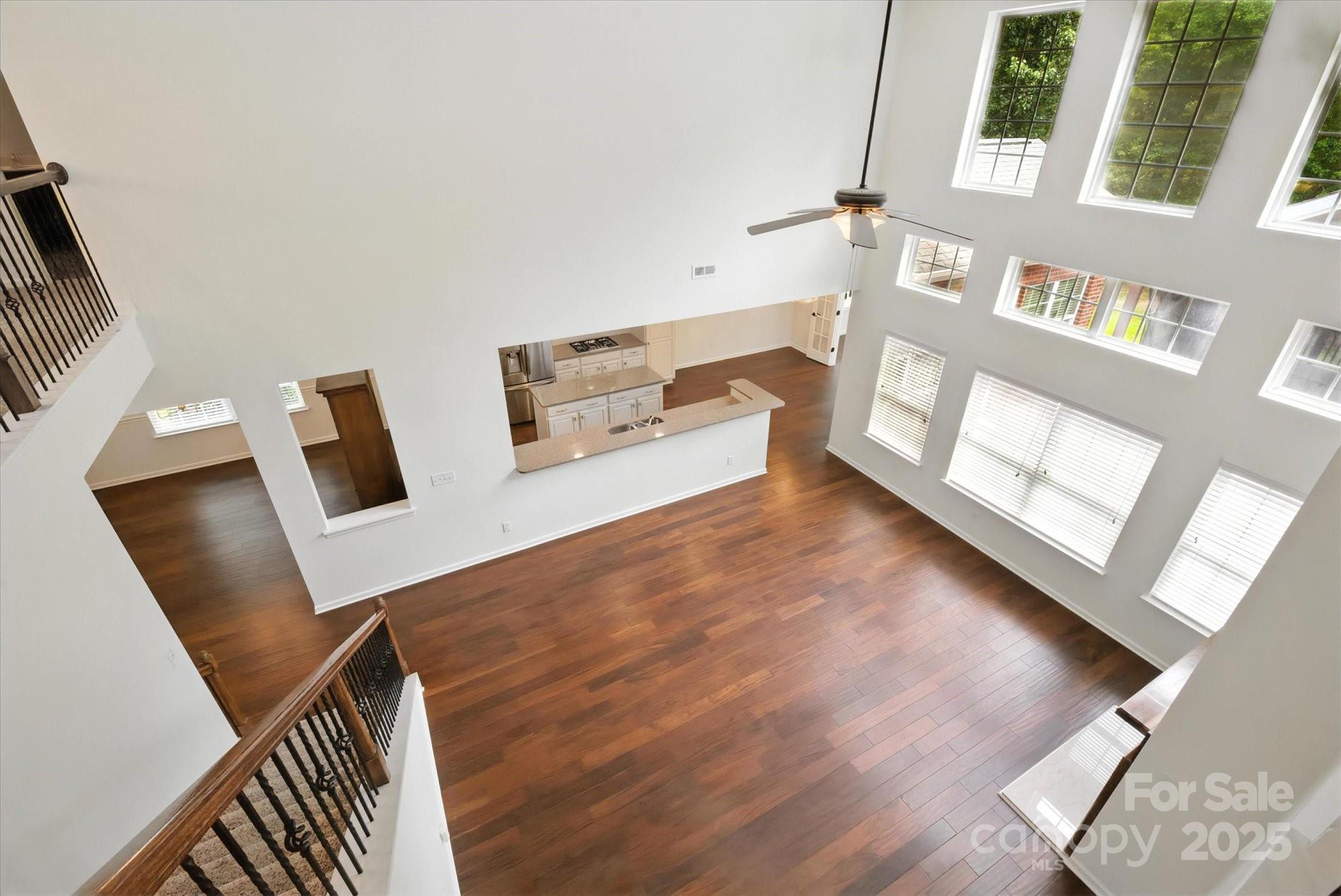 1012 Garden Rose Court Property Photo 25